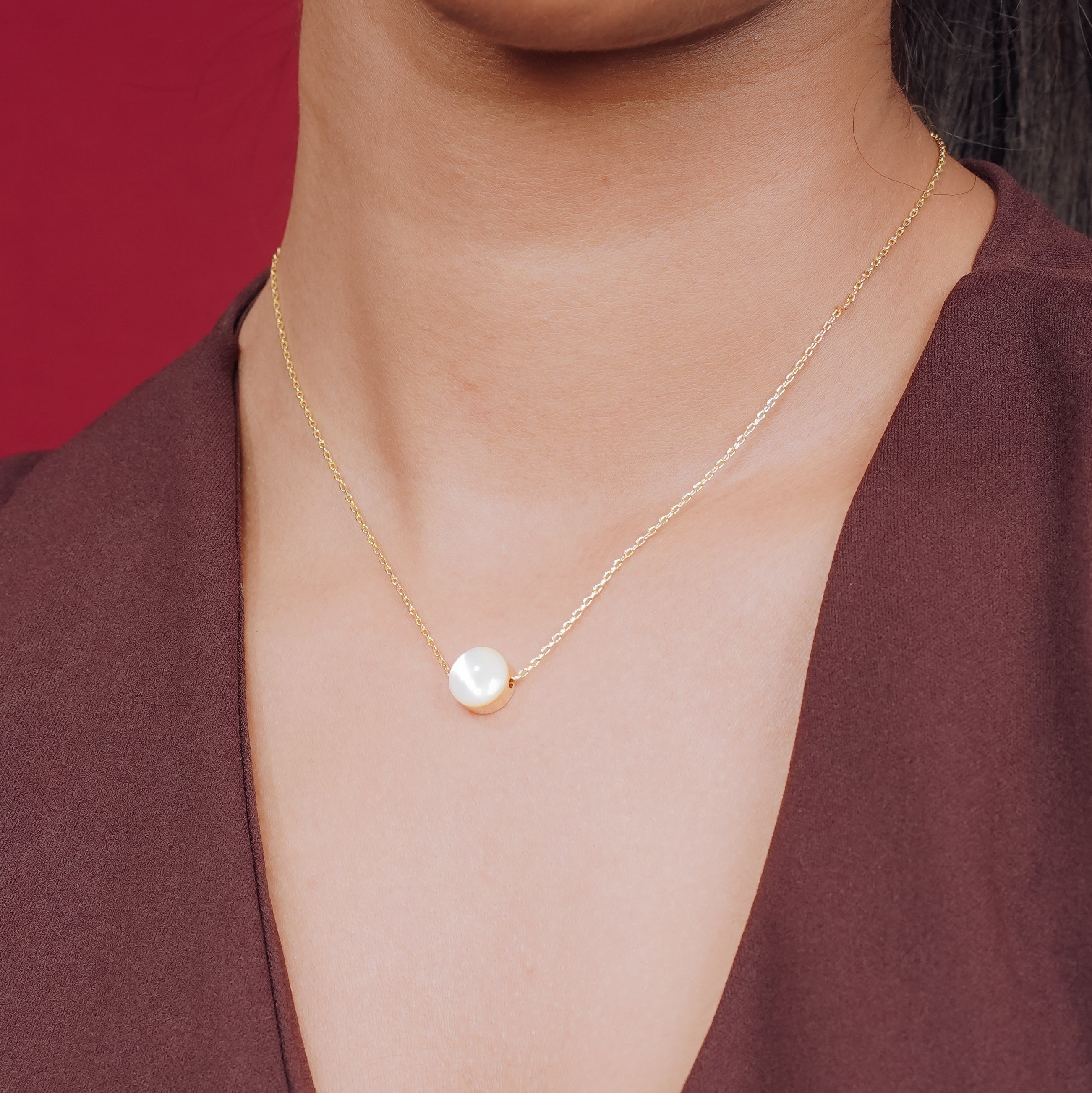 Luna Shell Pendant Necklace