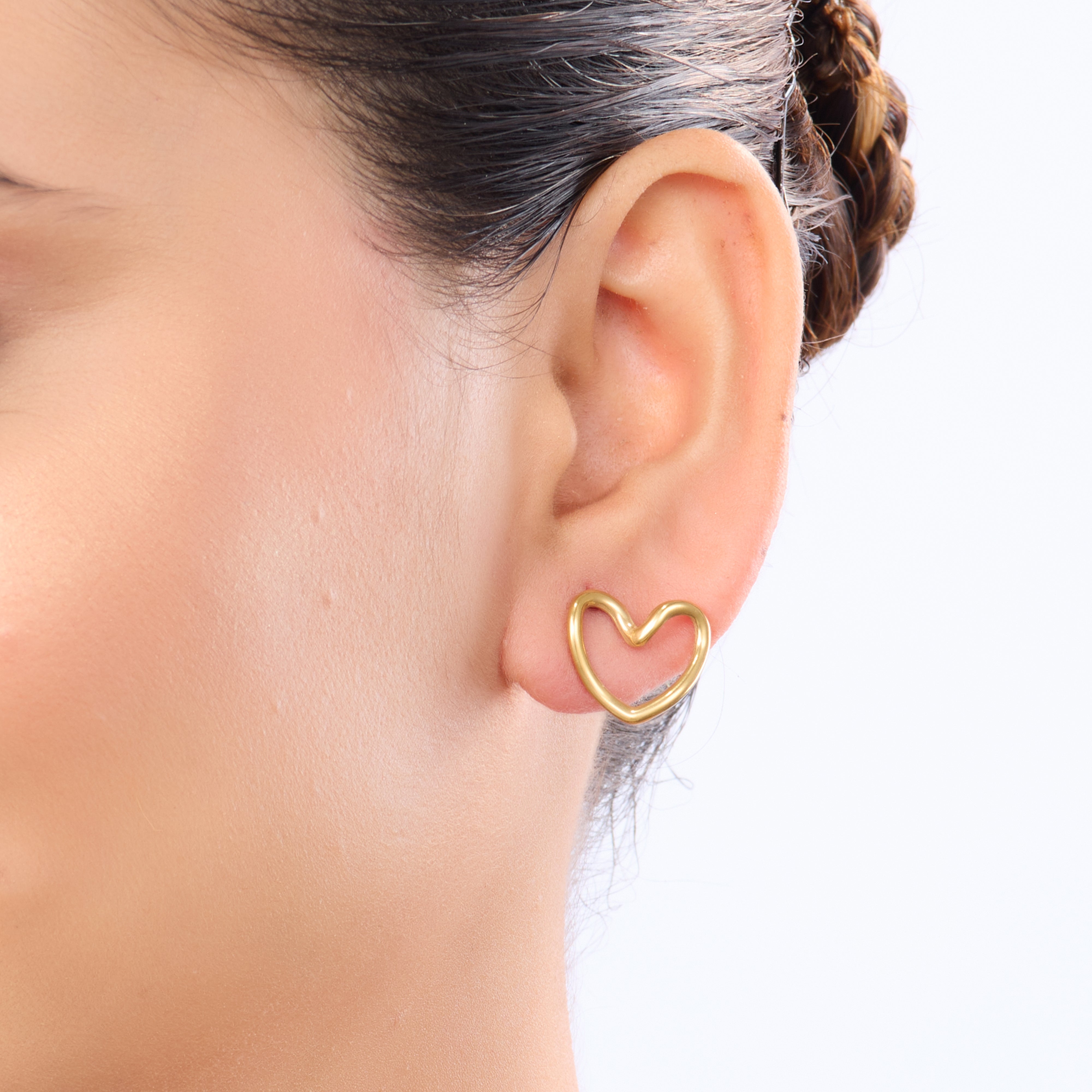 Edge Elegant Stud Earrings