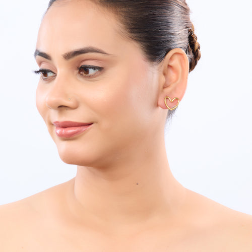 Edge Elegant Stud Earrings