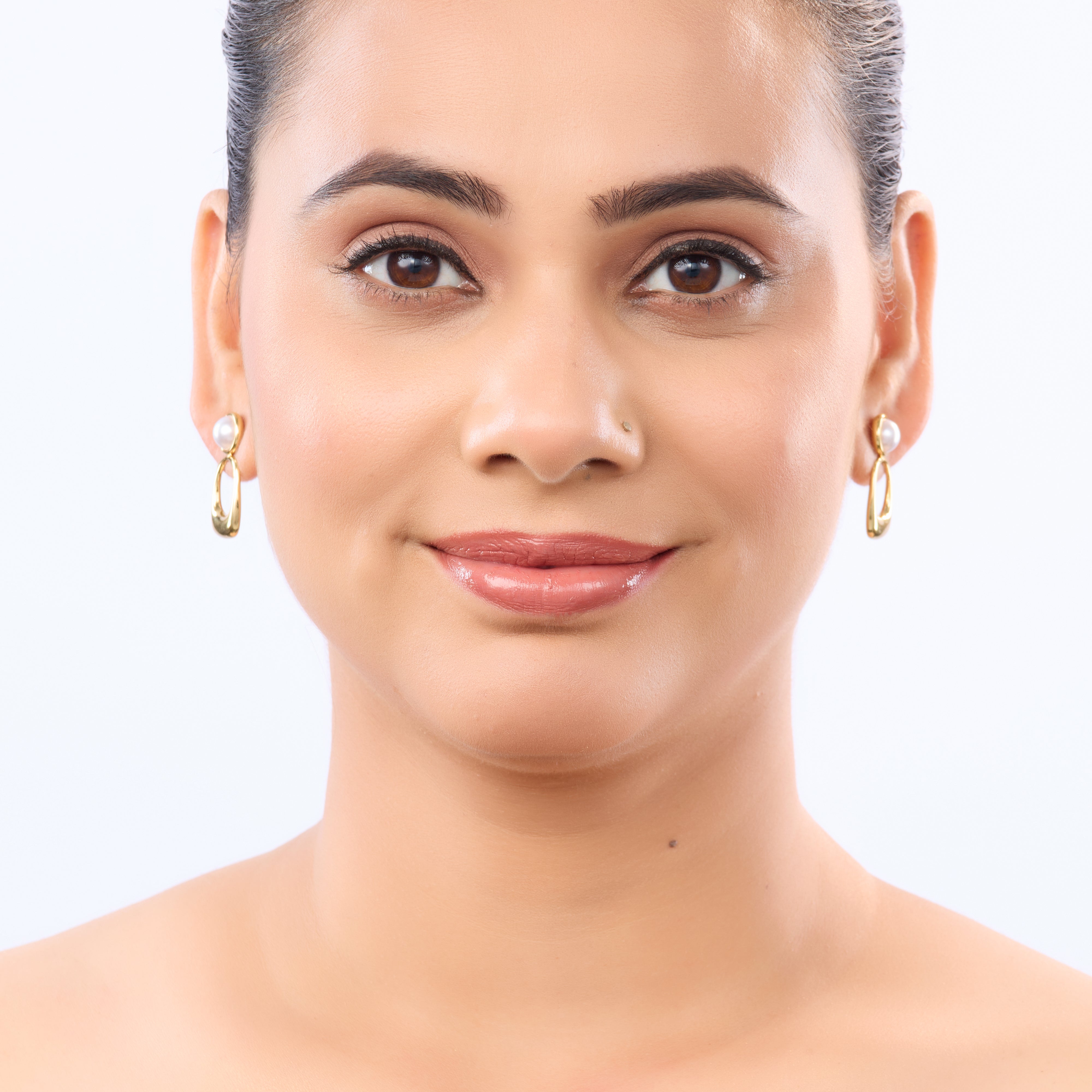 Flora Elegant Stud Earrings