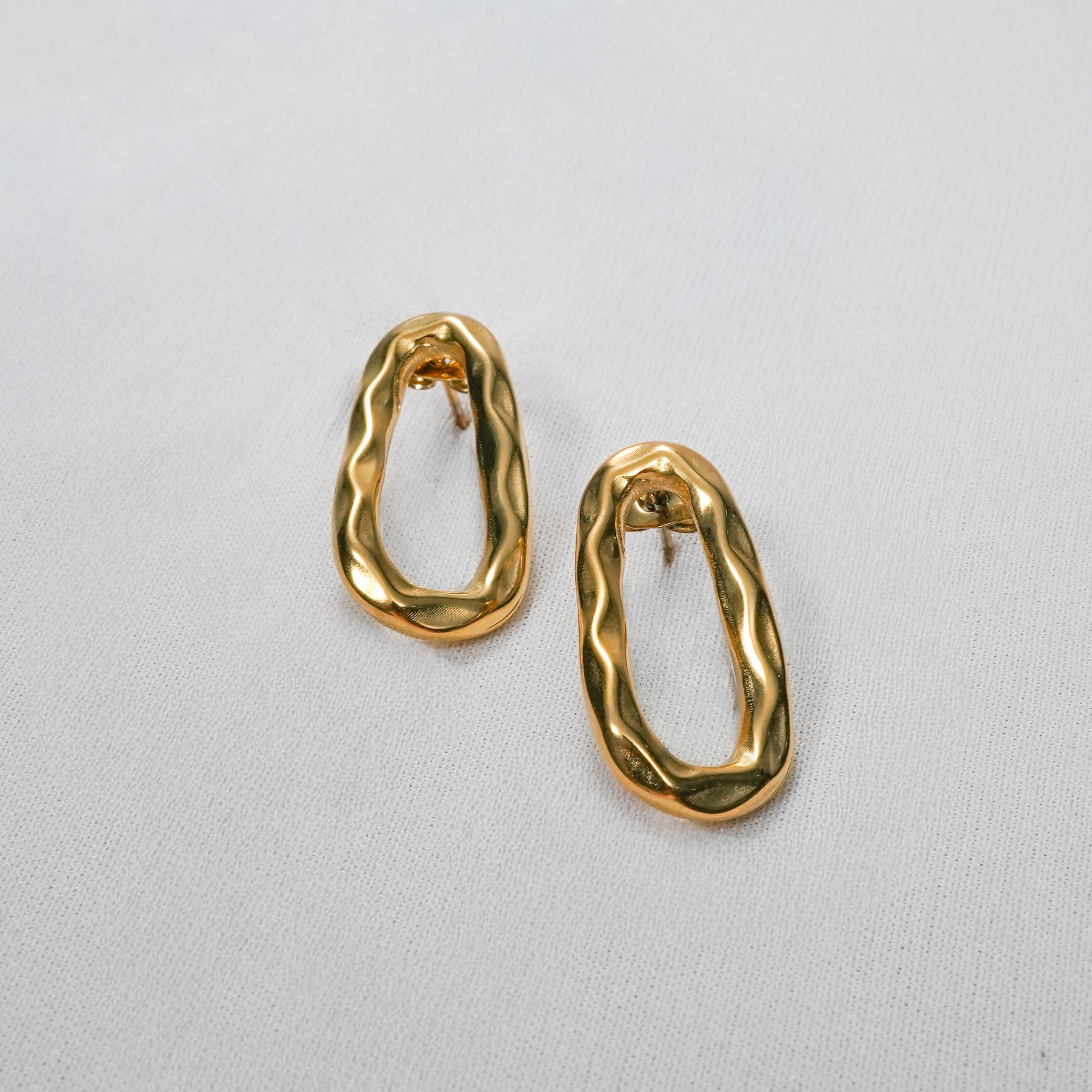 Luxe Elegant Stud Earrings