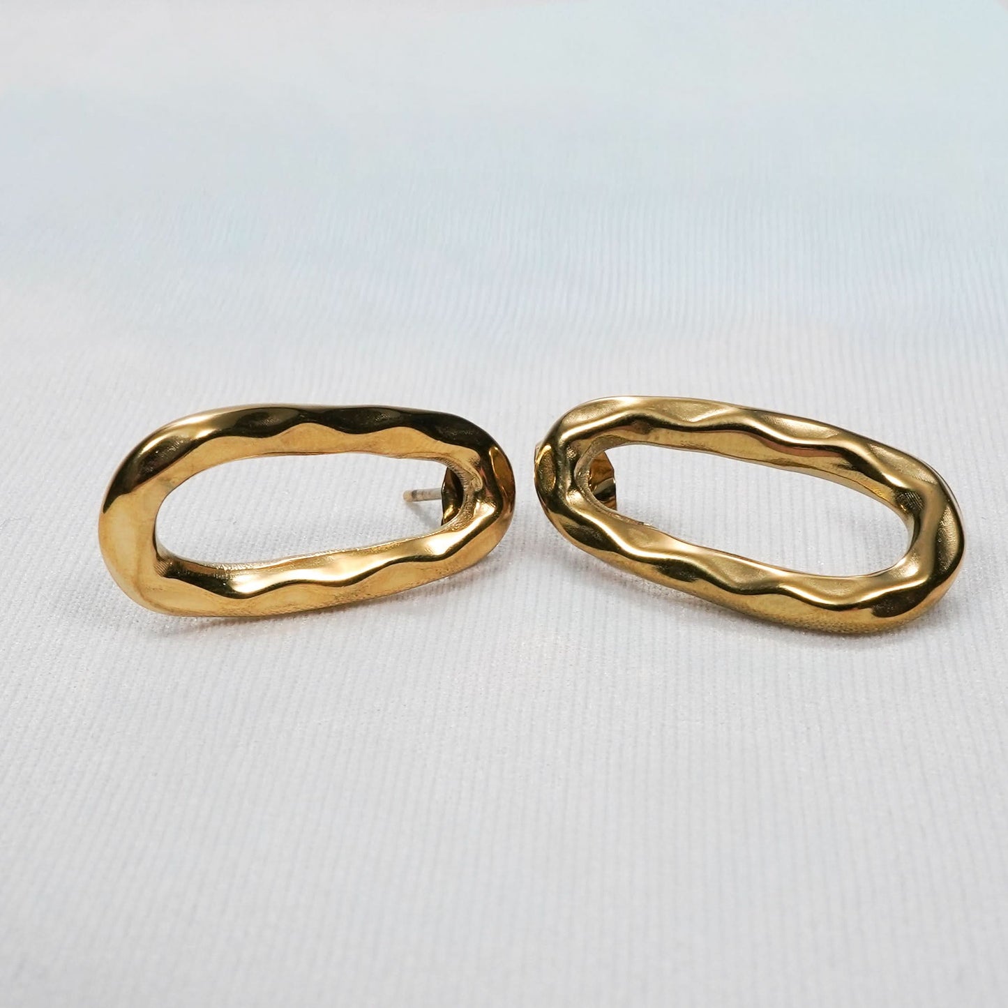 Luxe Elegant Stud Earrings