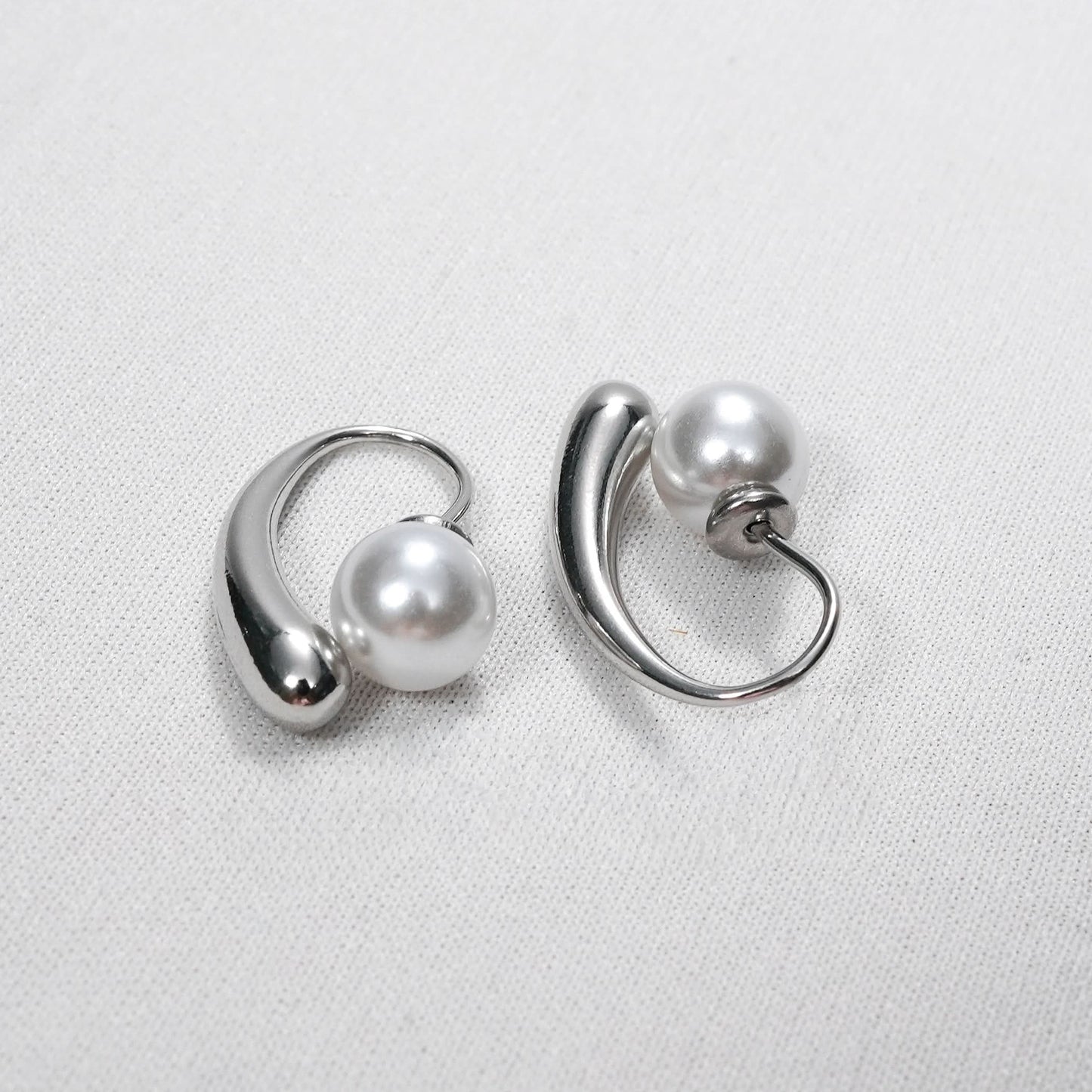 Edge Statement Drop Earrings