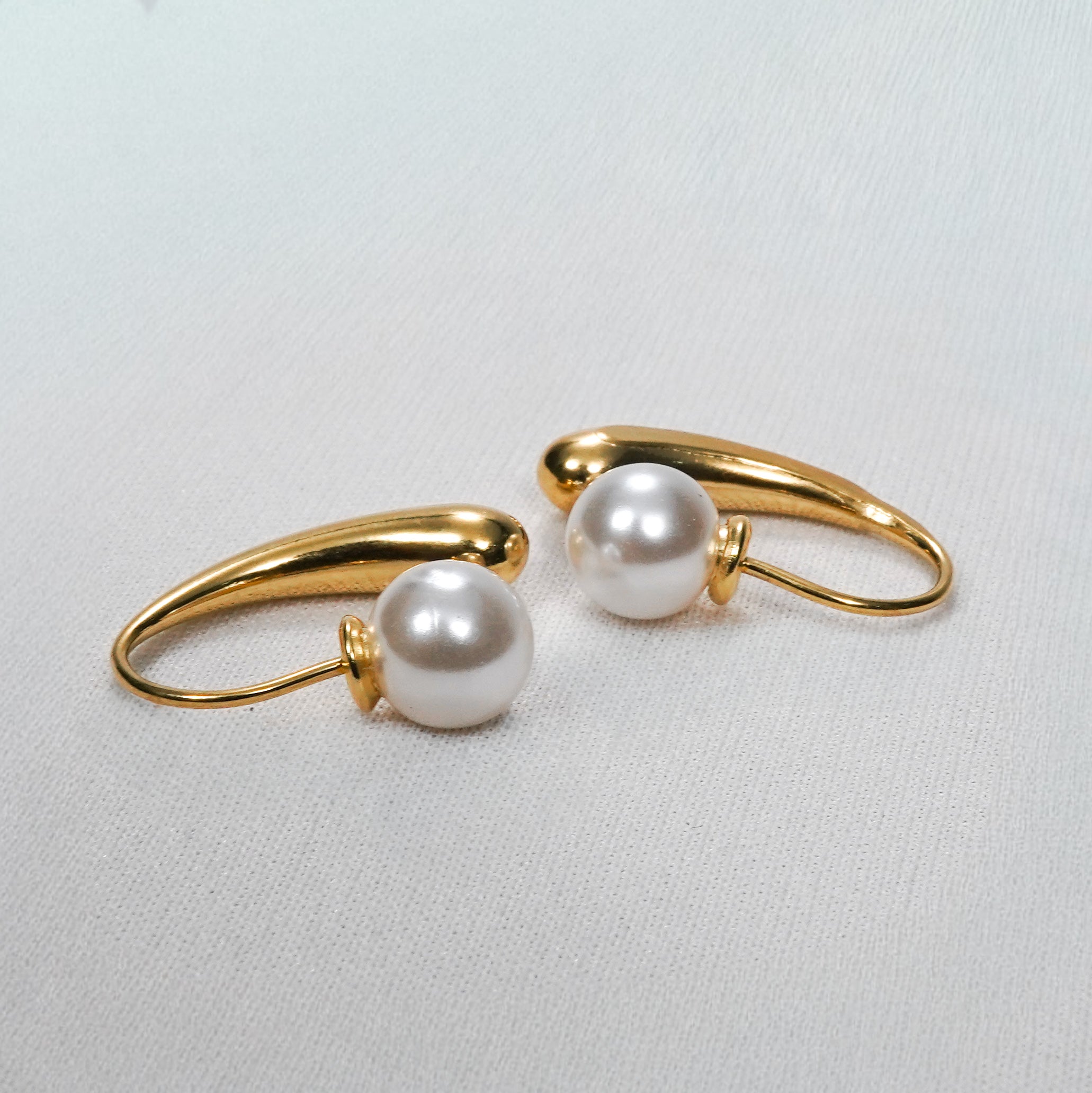 Edge Statement Drop Earrings