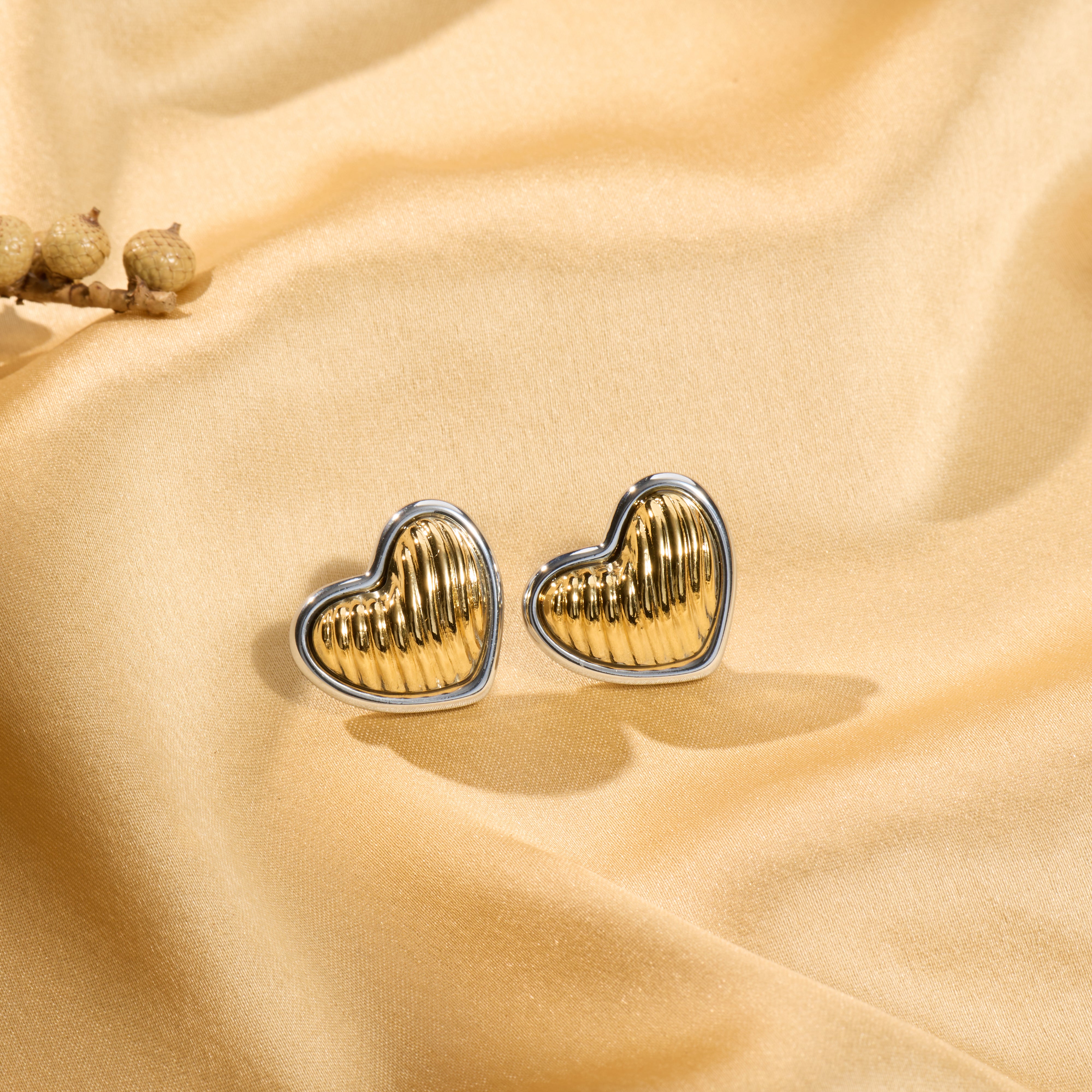 Amouréa Dual-Tone Heart Stud Earrings