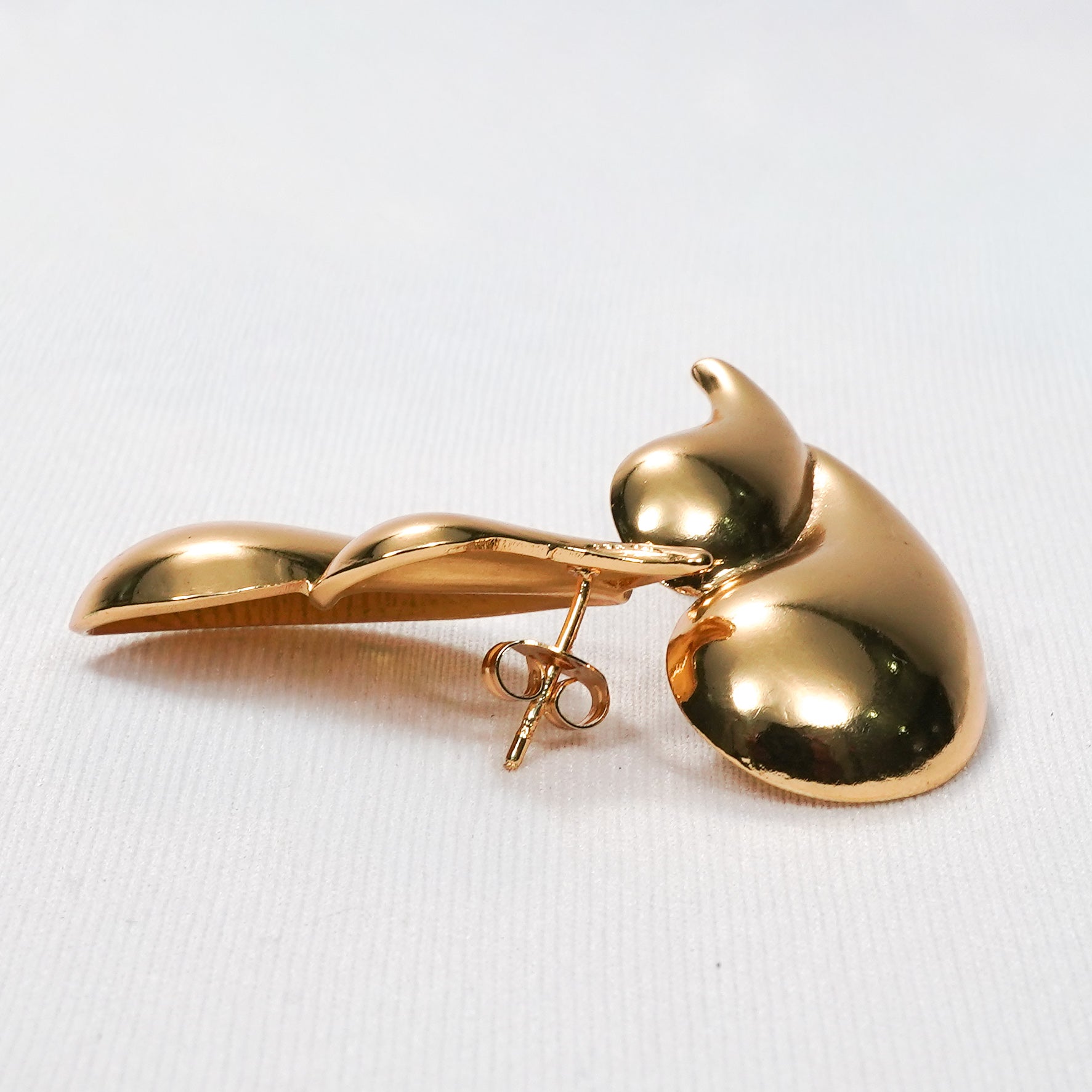 Luxe Elegant Stud Earrings