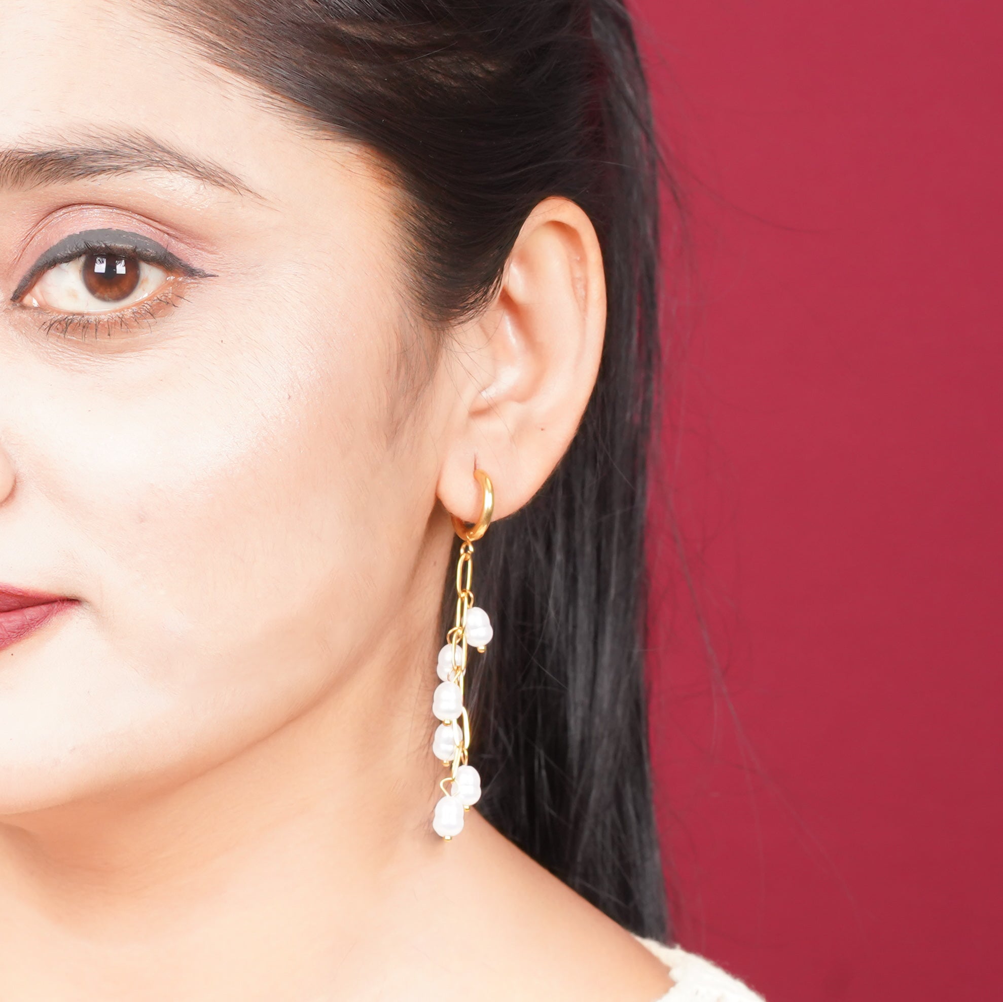 Edge Elegant Stud Earrings