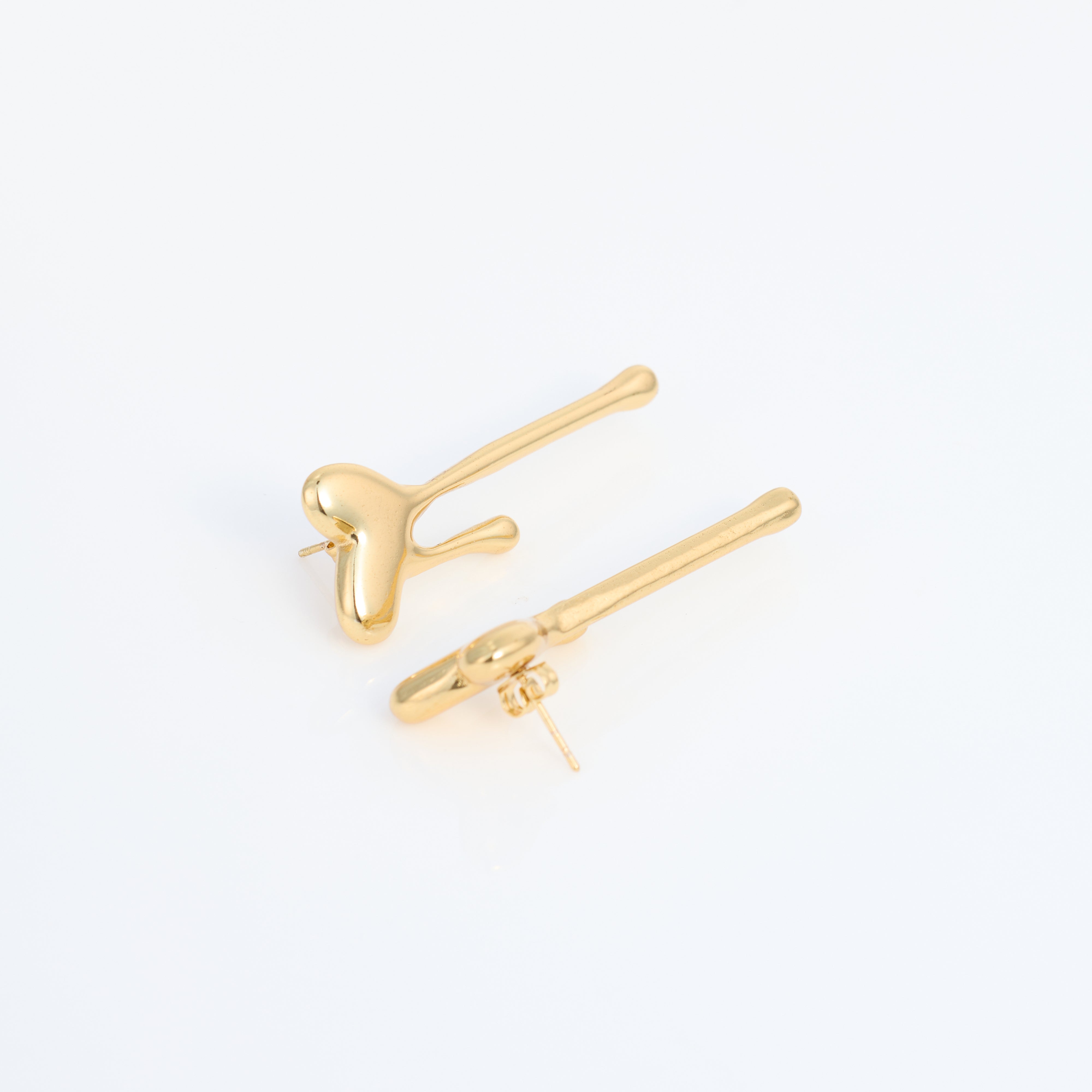 Surrealist Drip Heart Stud Earrings