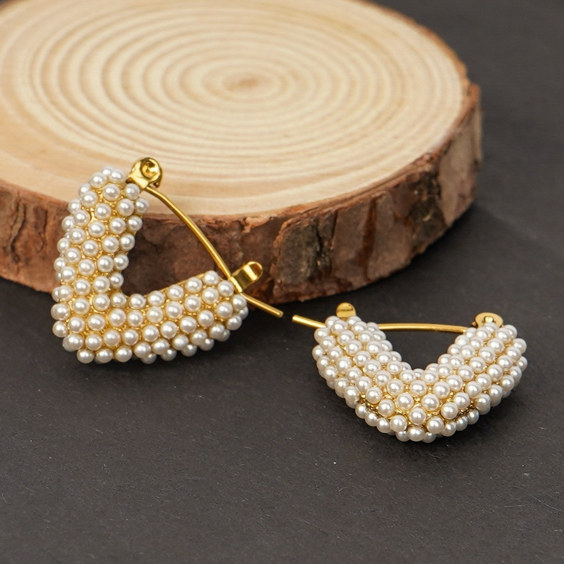 Rakhi Gift Hamper Checkered Pearl Shine