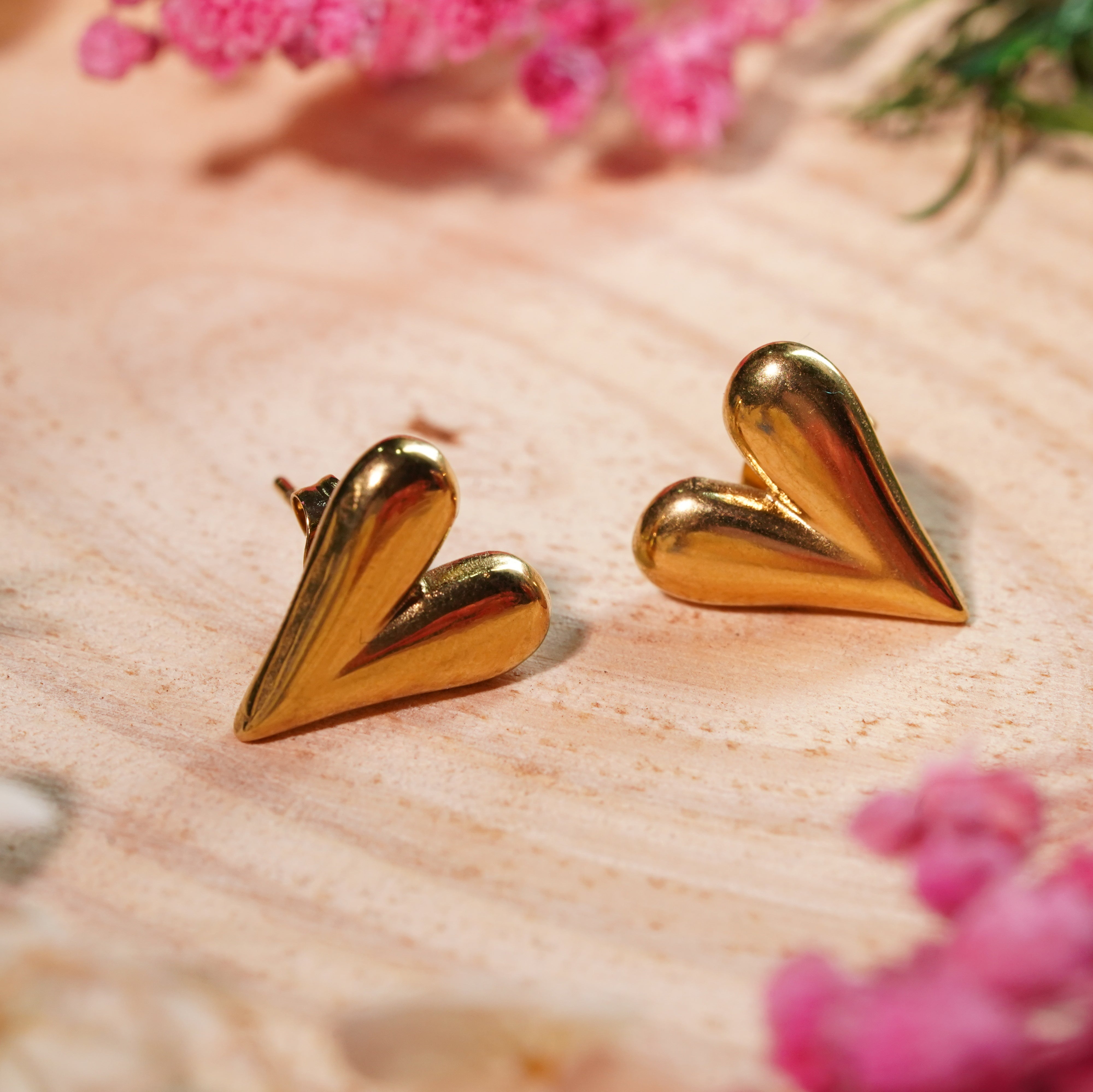 Sculpted Fan Stud Earrings