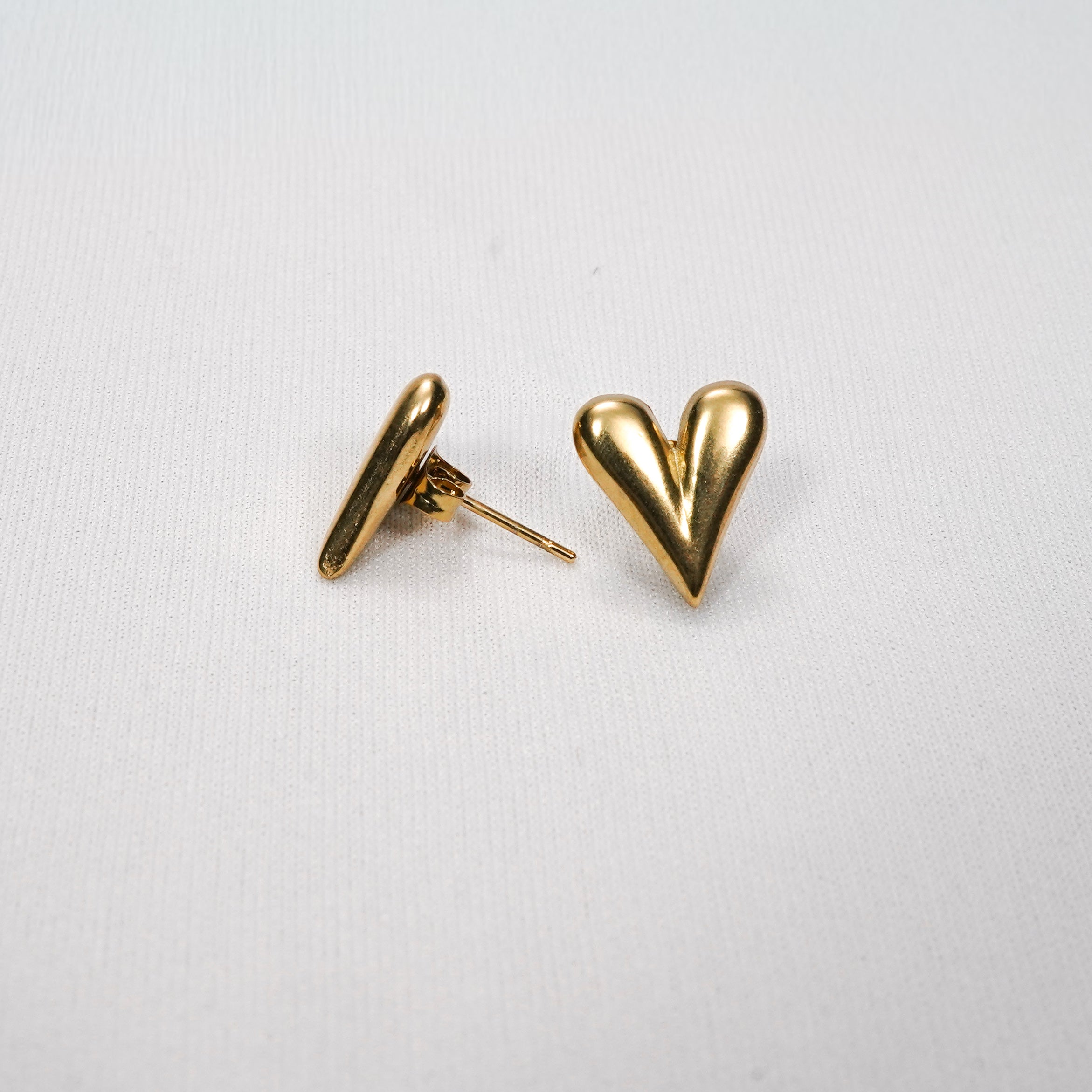 Sculpted Fan Stud Earrings
