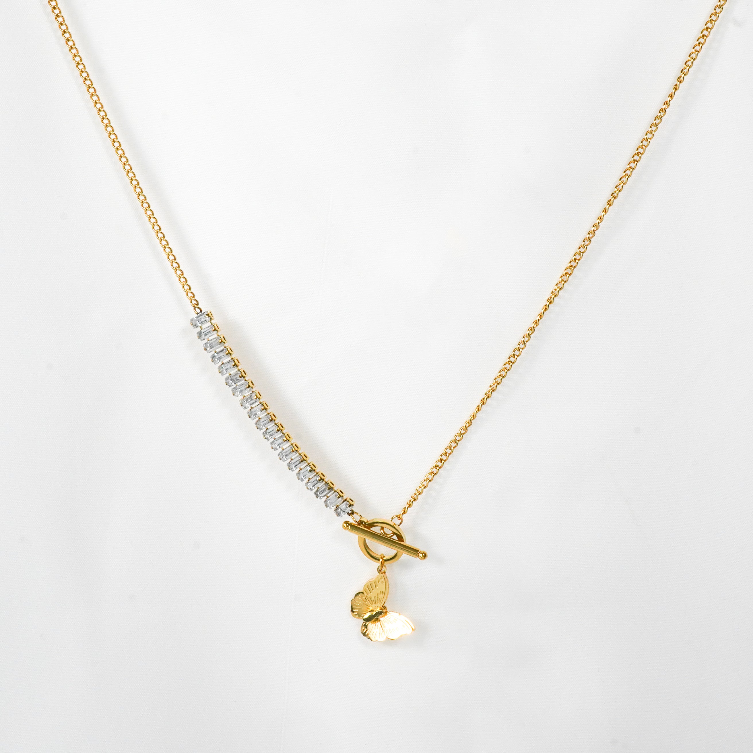 Stellar Butterfly Lariat