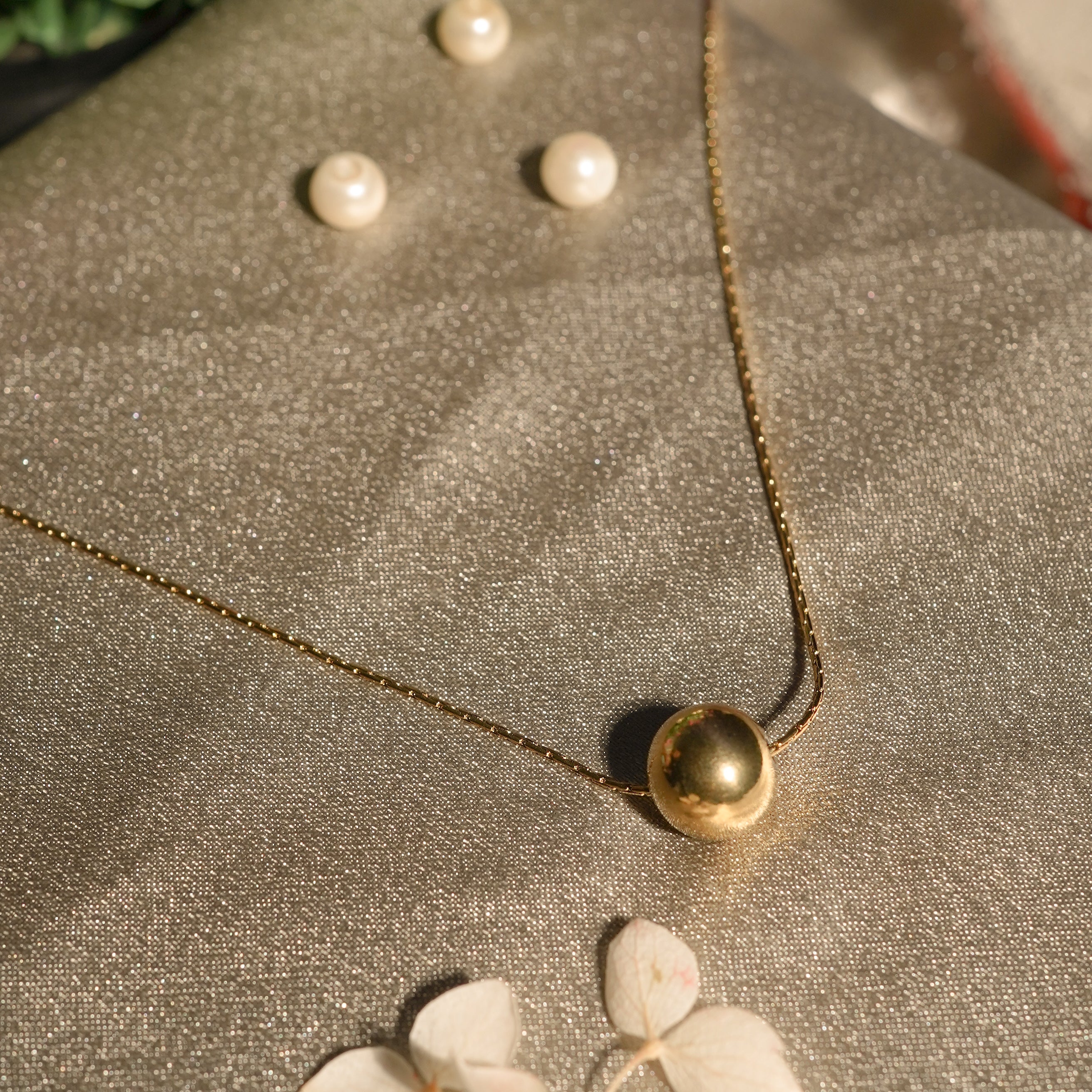 Stylish Gold Ball Necklace
