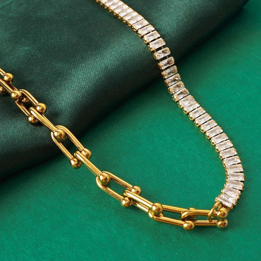 RAKHI GIFT HAMPER DUALITY CHAIN DIAMOND COMBO