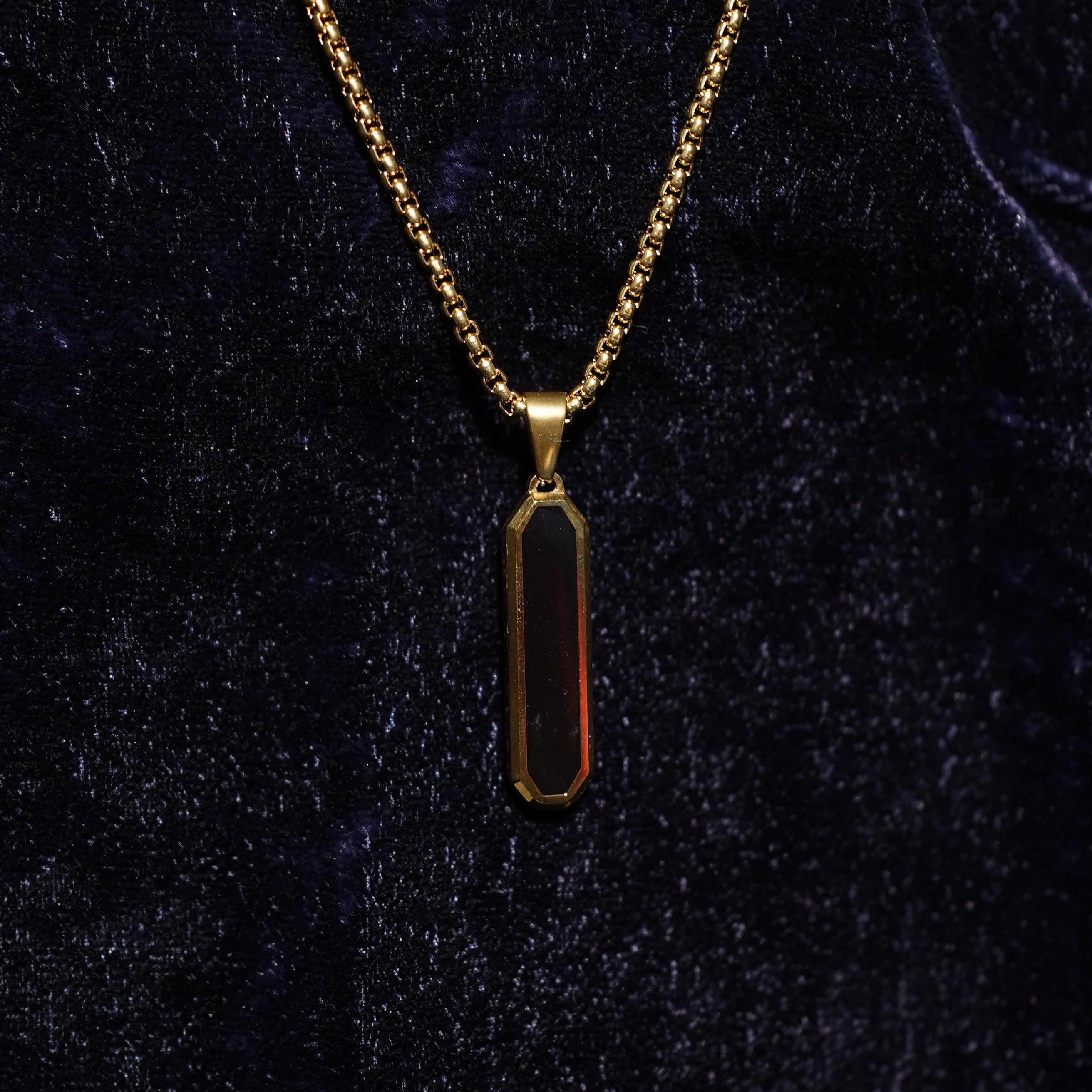 Square Edge Pendant Necklace