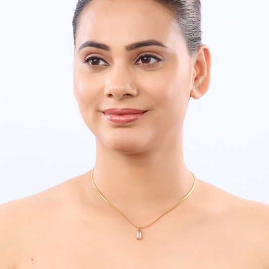 White Spark Minimal Necklace