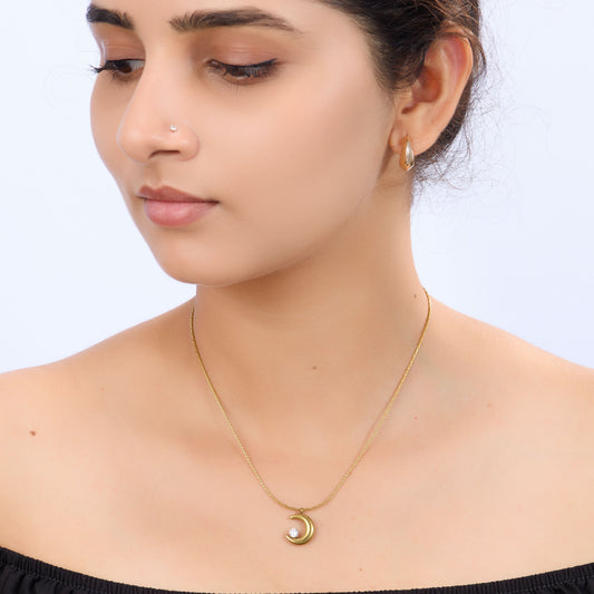 Golden Moon Elegance Necklace