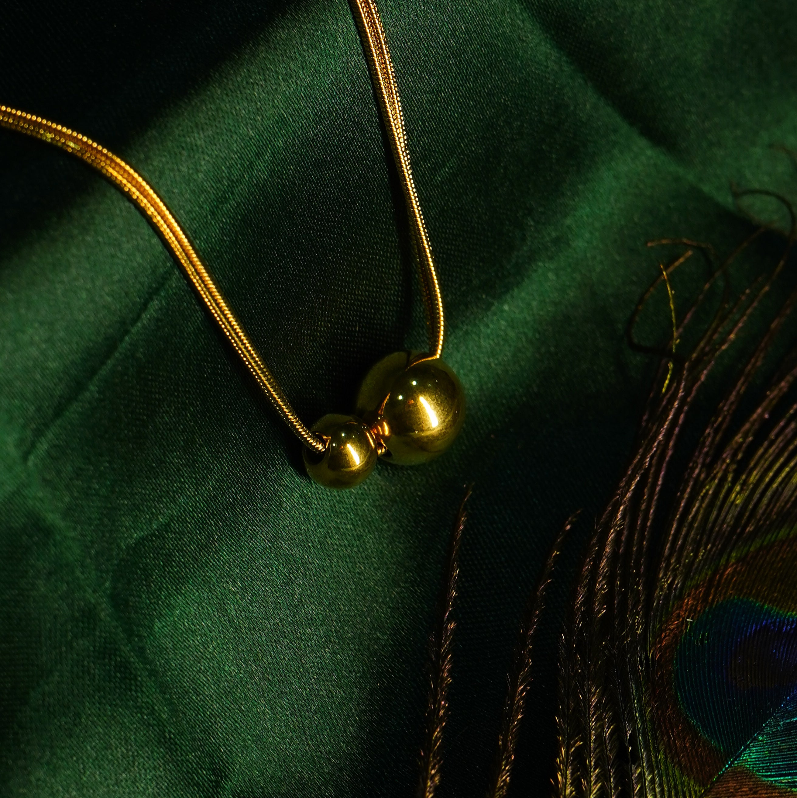 Triple Ball Double-Layer Necklace