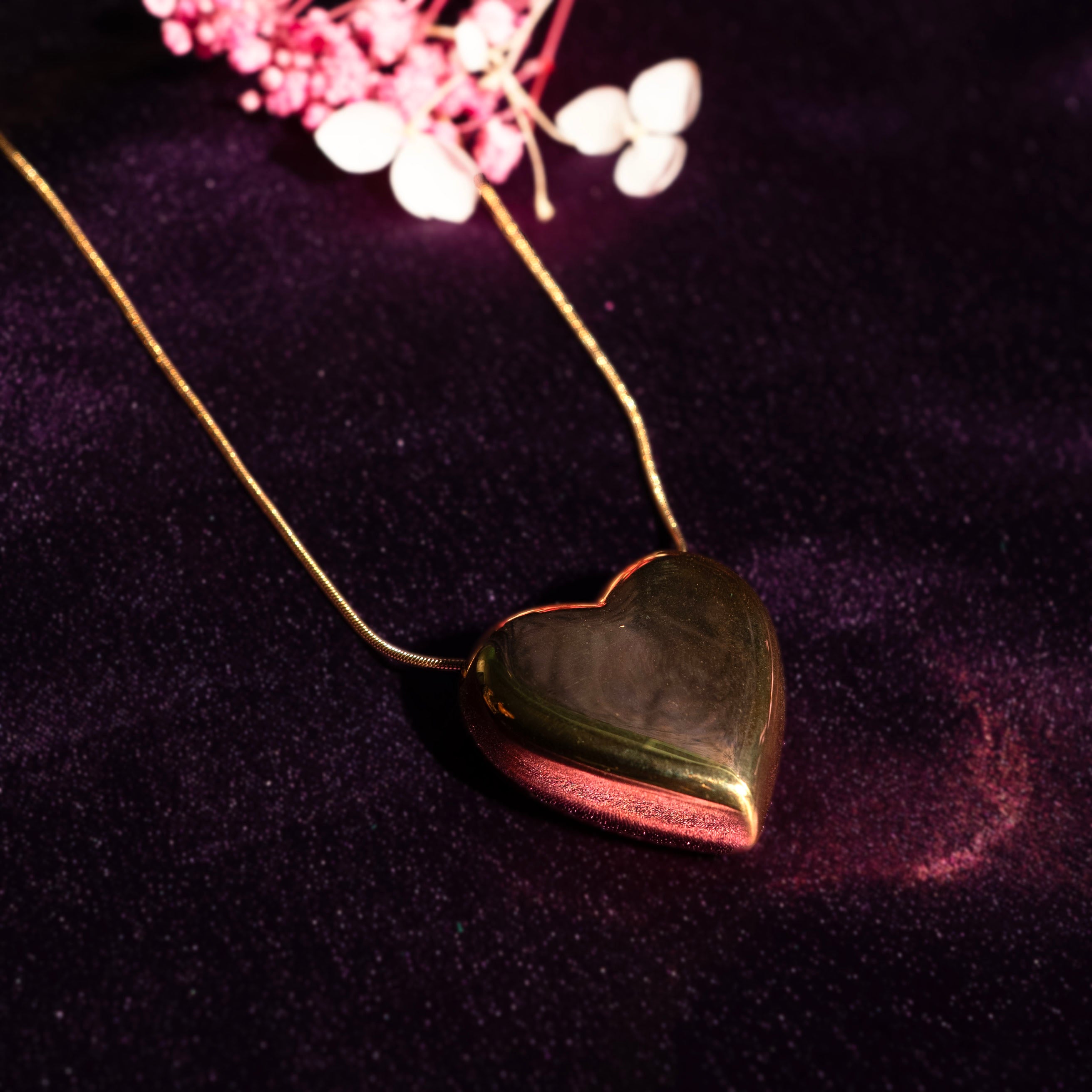 The Faceted Heart Icon