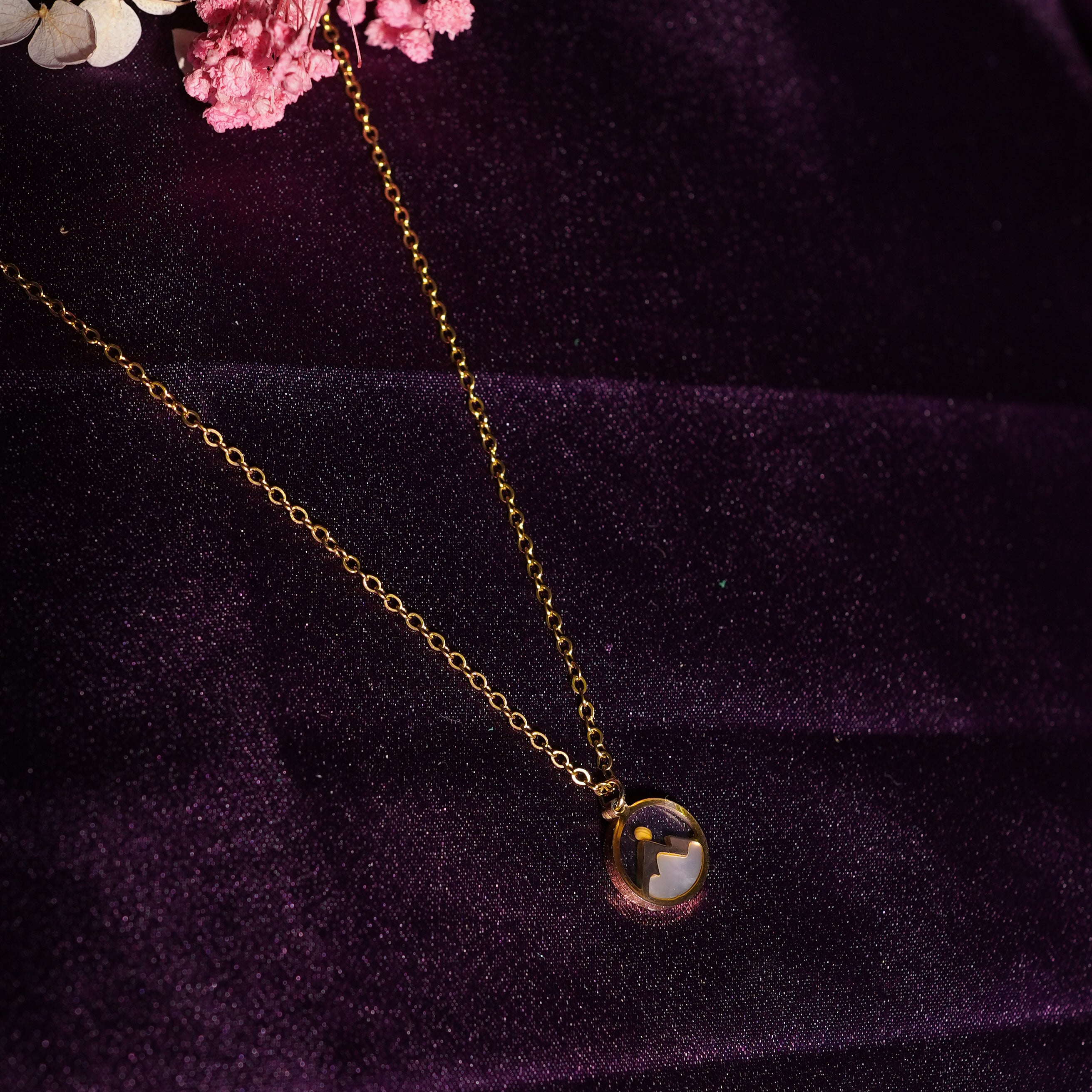 Minimal Mountain Gold Pendant Necklace