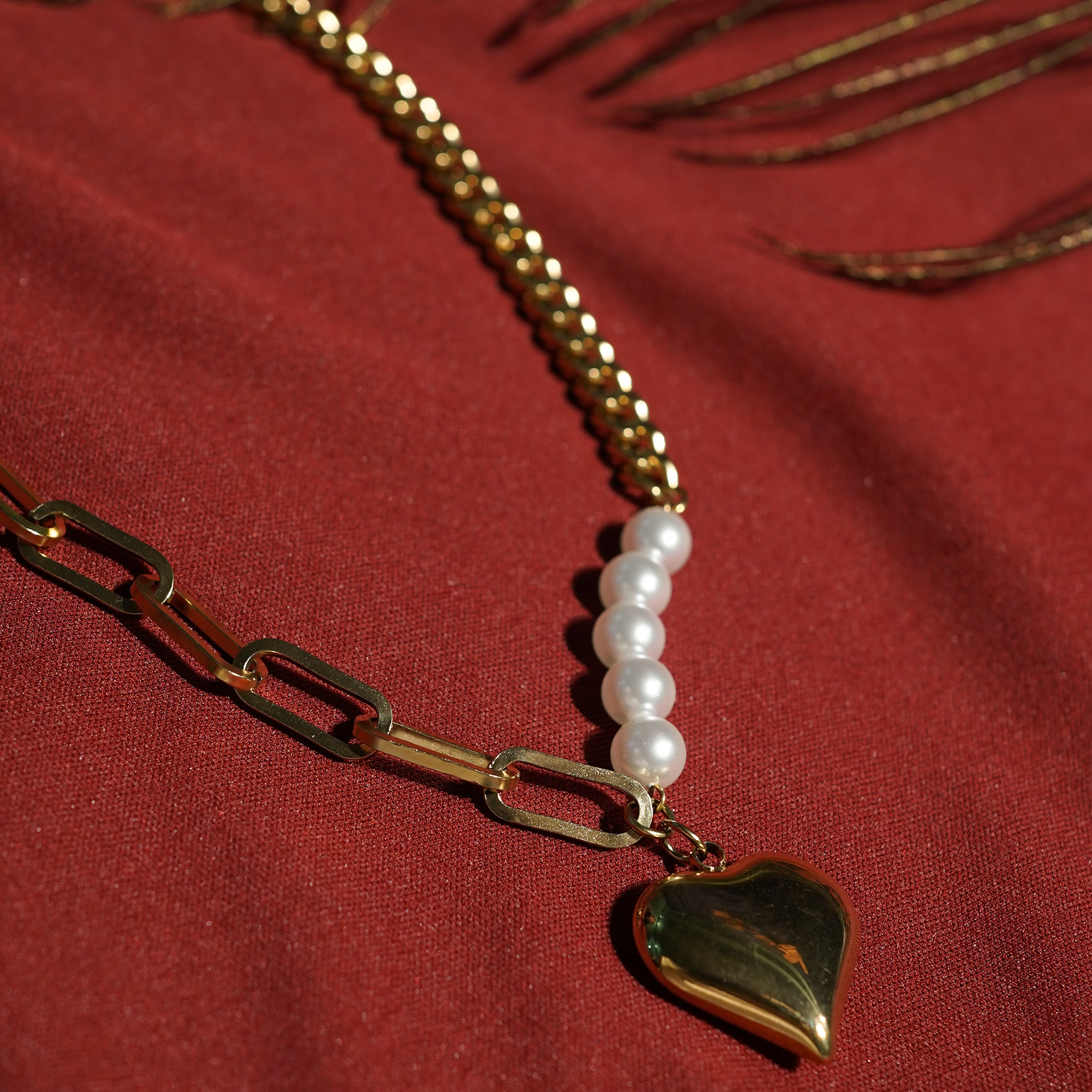 Multi-Chain Heart Pearl Necklace
