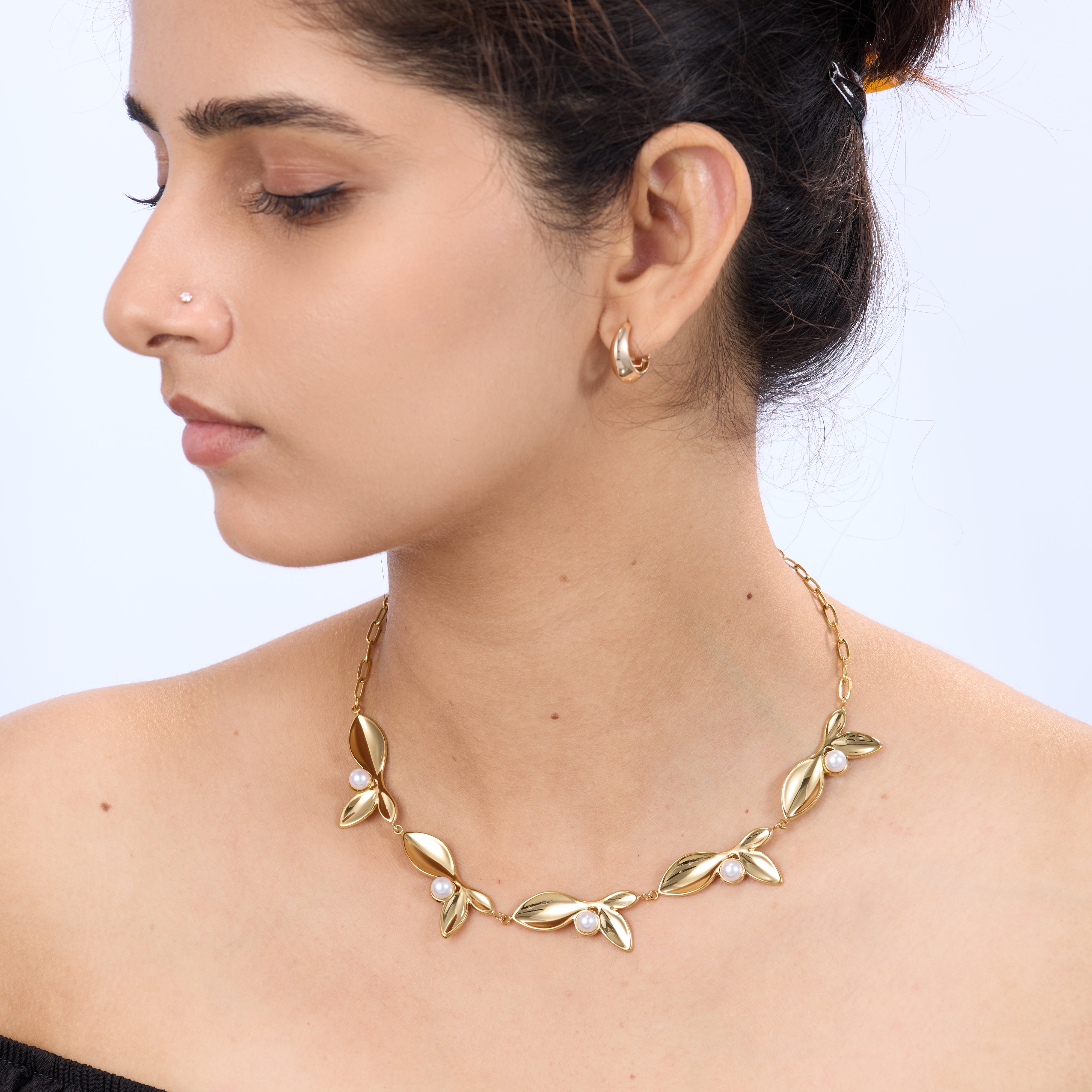 Golden Petal Pearl Grace Necklace