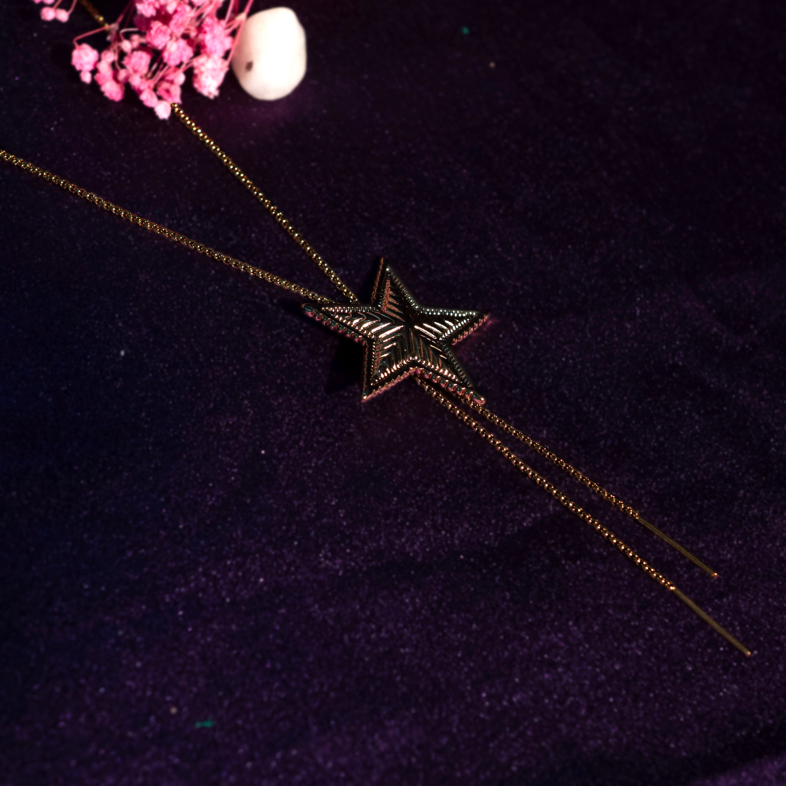 Elegant Star Pull-Out Gold Necklace