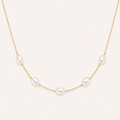 Oval Pearl Lockbone Necklace