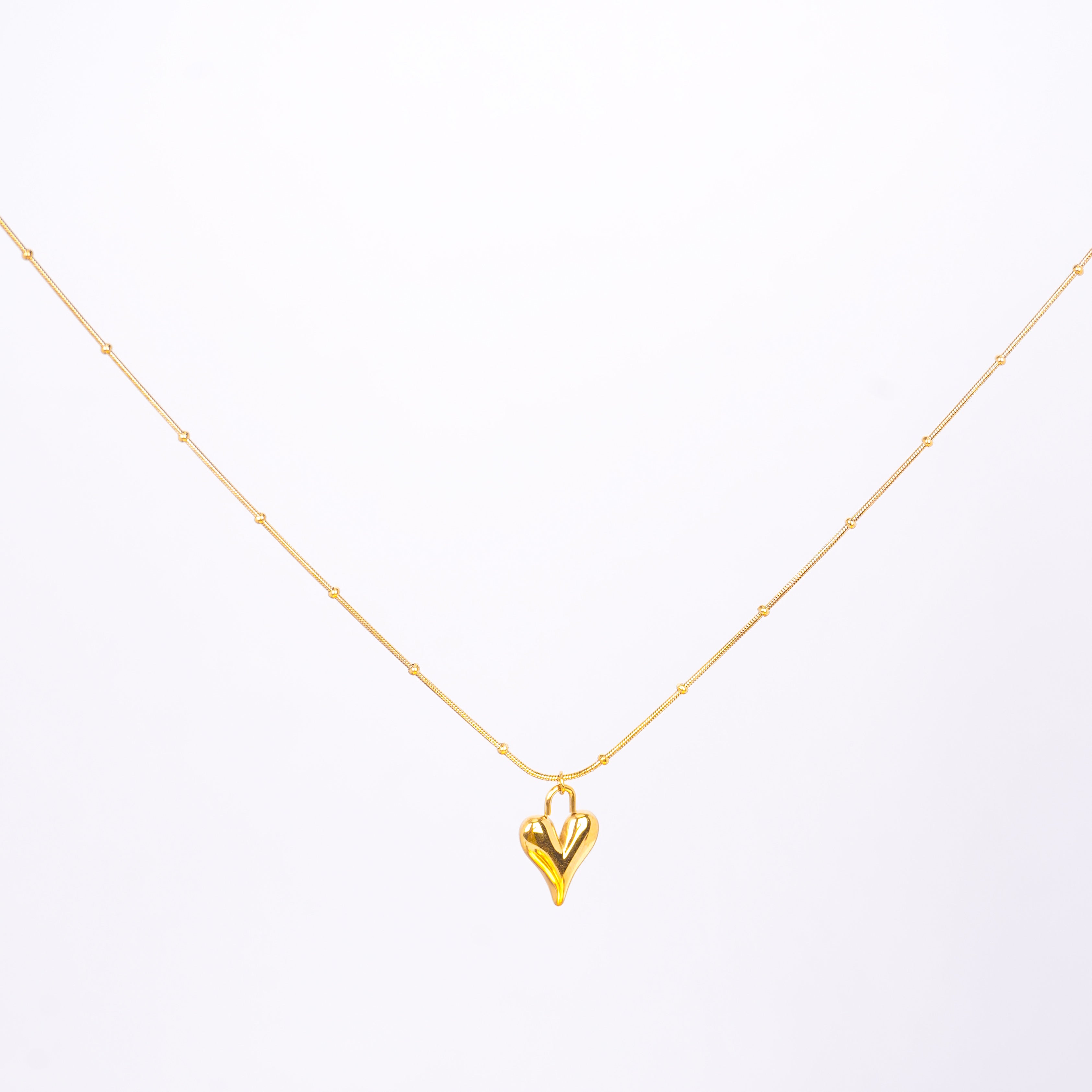 Golden Clip-Heart Classic Necklace