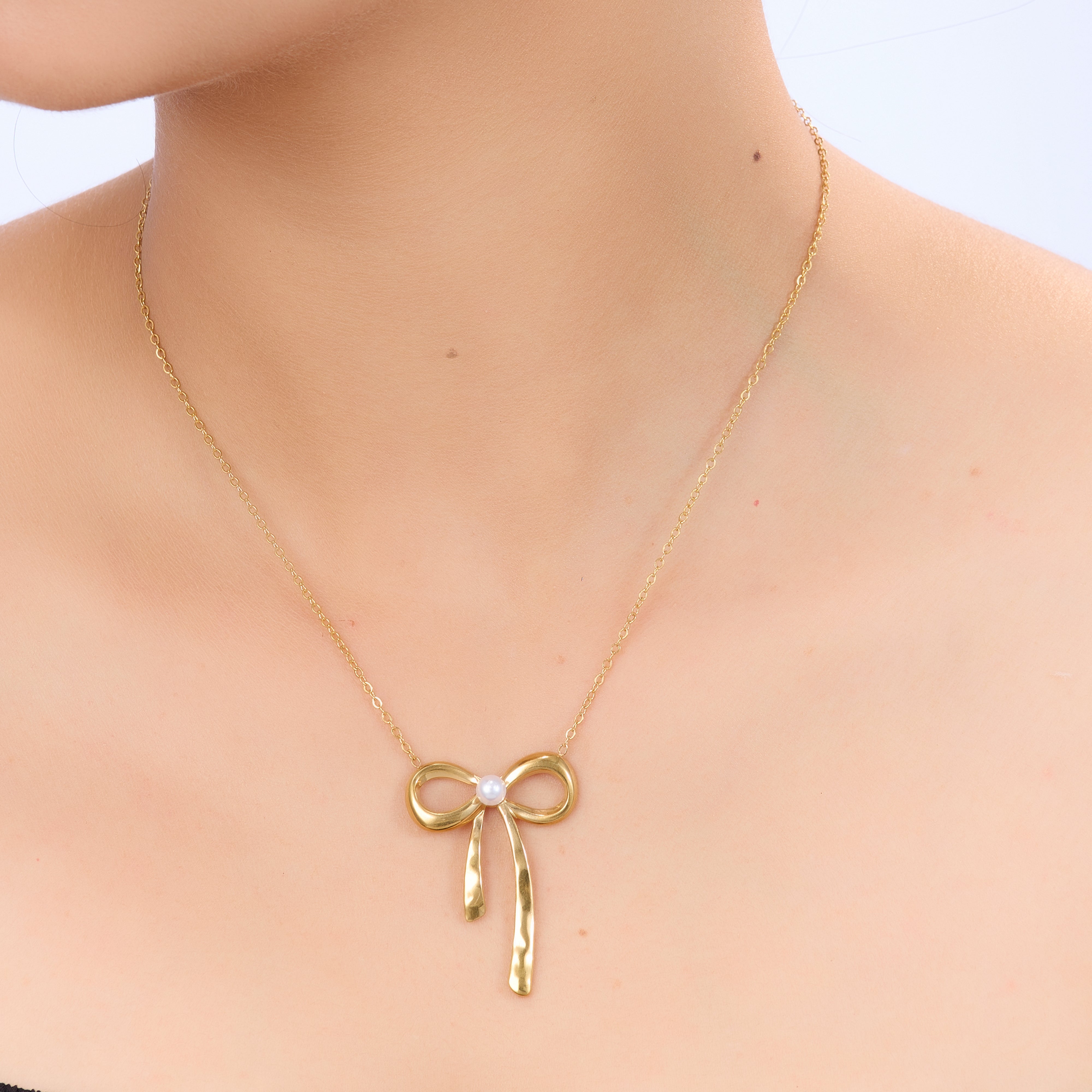 Heart Bow Tie Gold Pendant Necklace