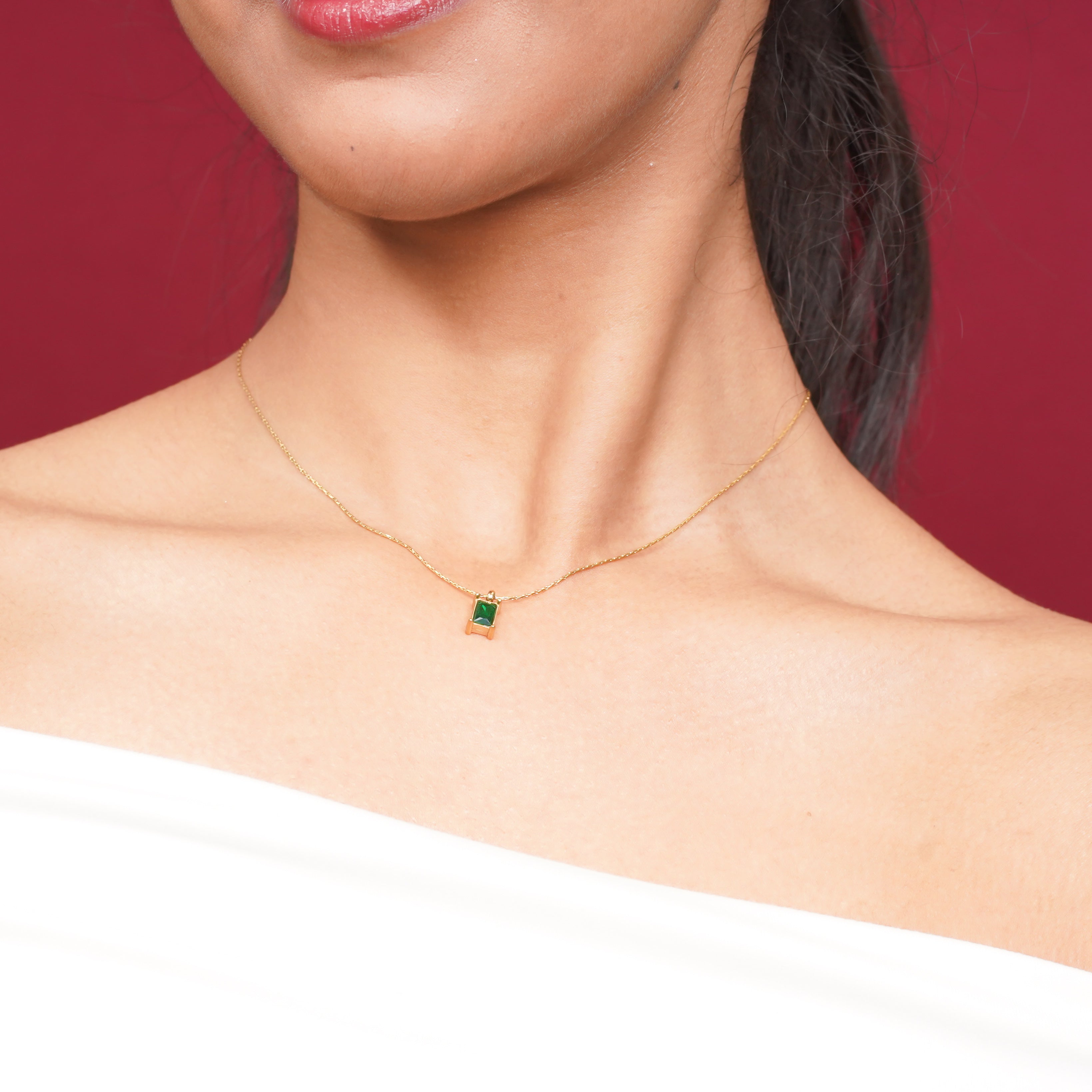 Emerald Glow Pendant