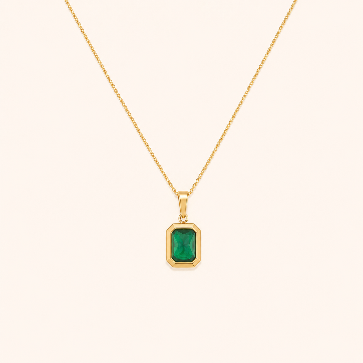 Retro Green Square Pendant Necklace