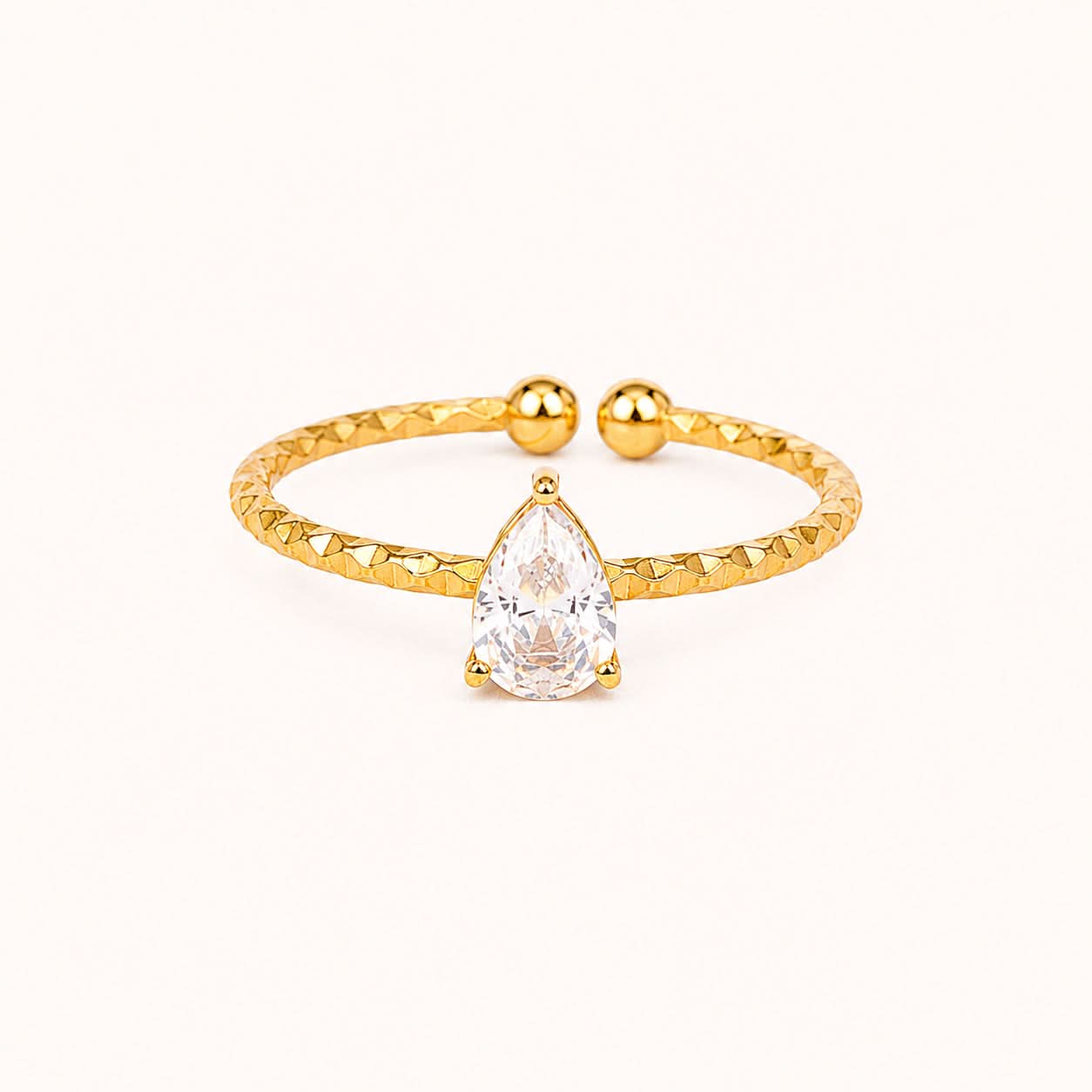 Pear-Cut Glow Ring