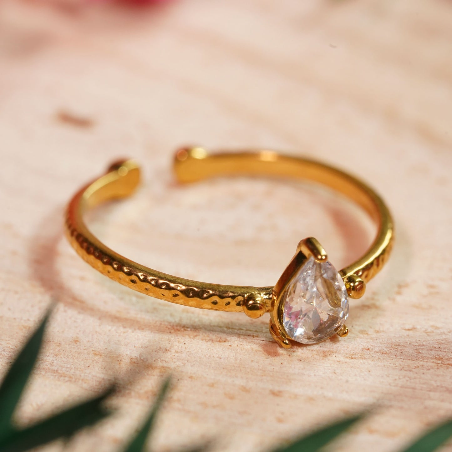 Pear-Cut Glow Ring