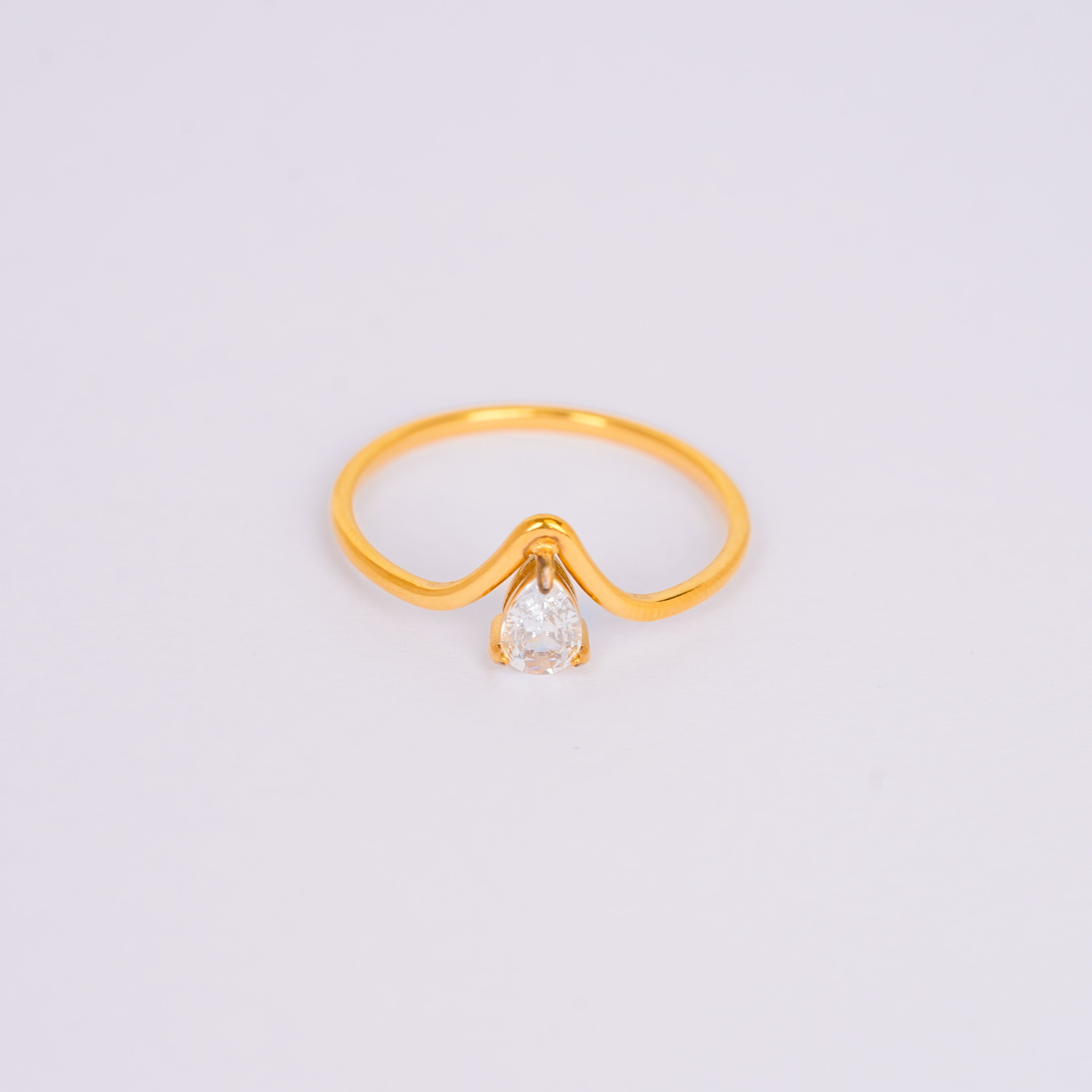 Gilded V-Pear Solitaire