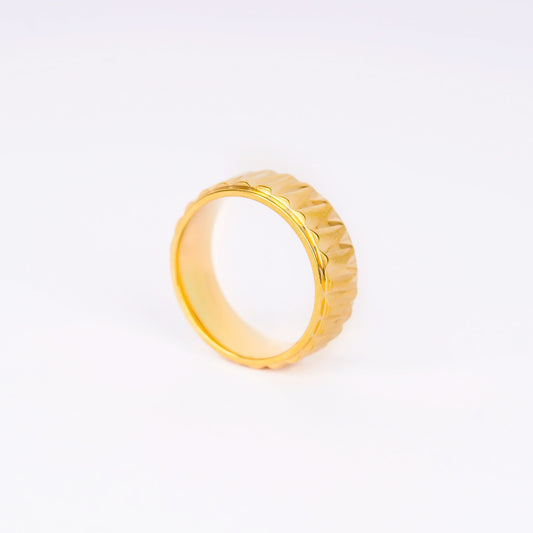 Premium Textured Pattern Gold Band Ring