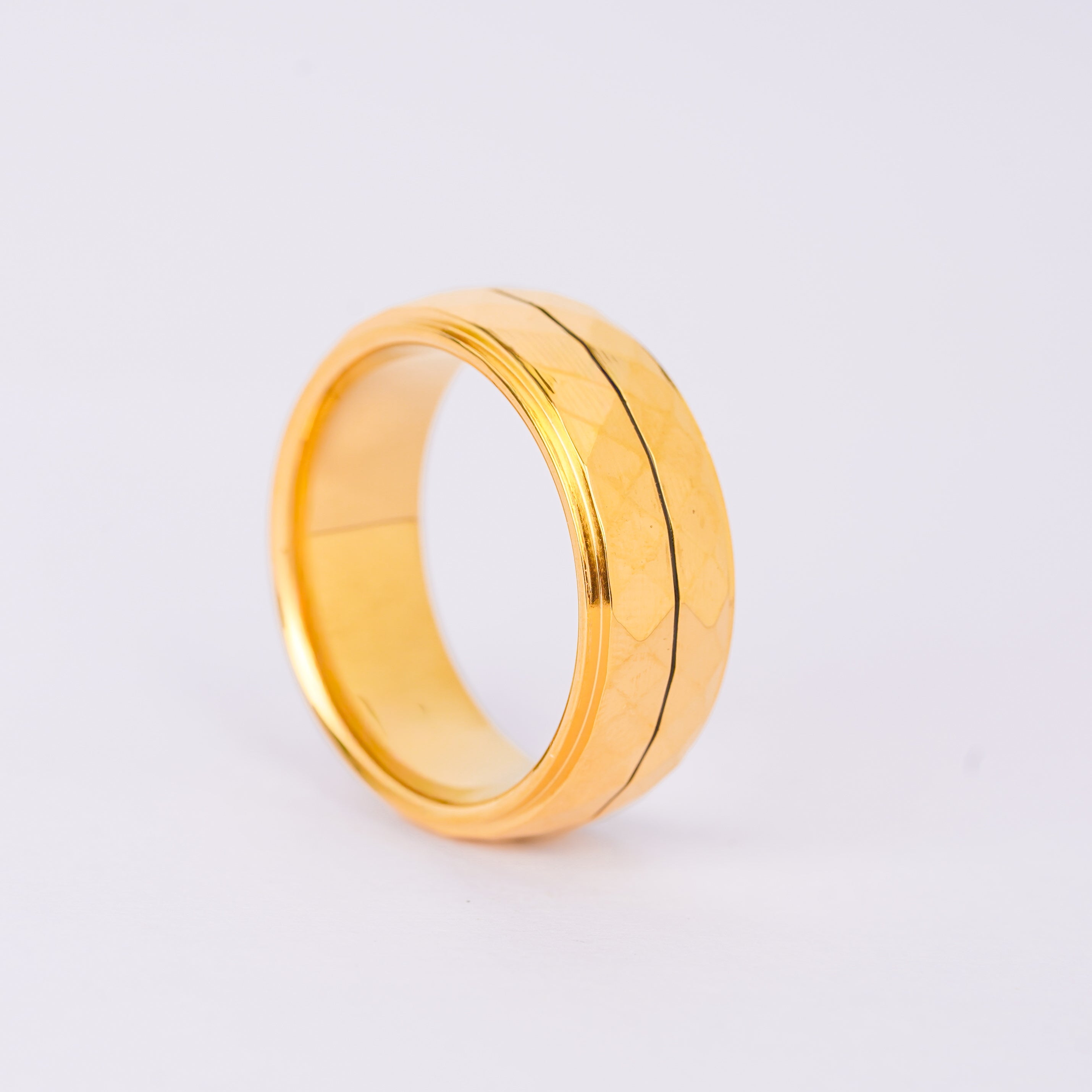 Classic Gold Band Ring