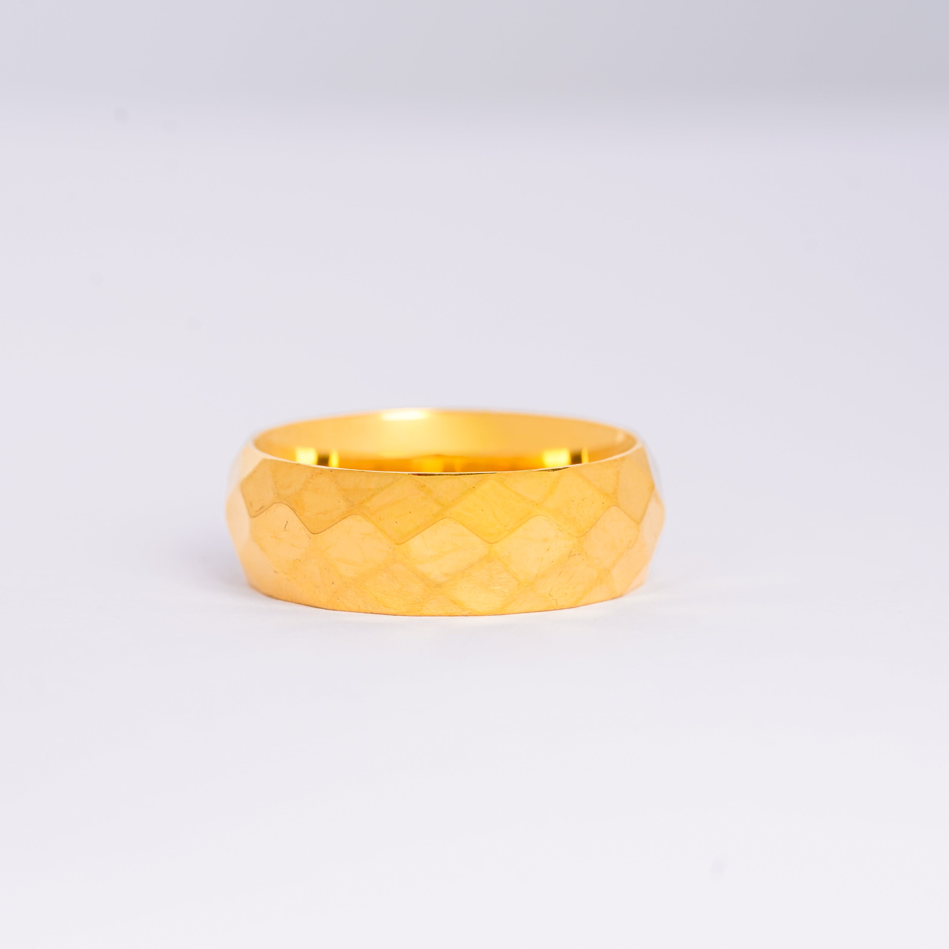 Elegant Textured Gold Ring