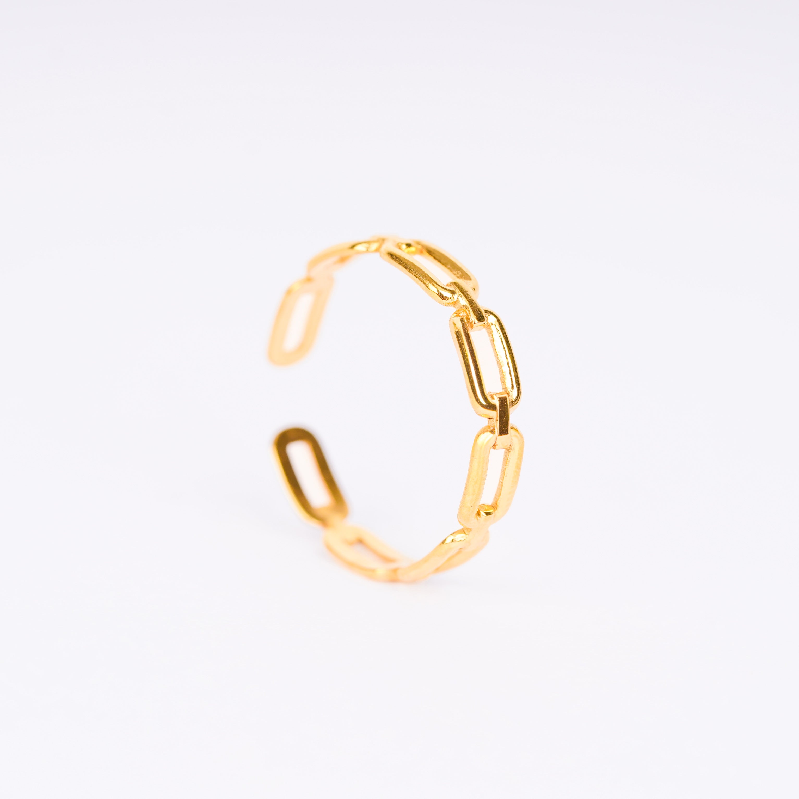 Modern Loop Gold Ring