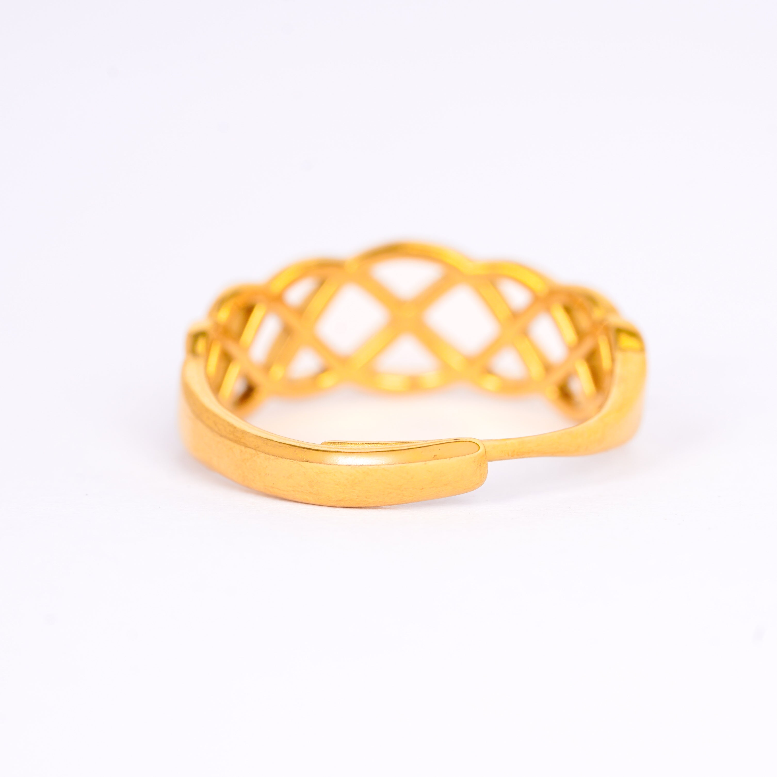 Tiered Meridian Cage