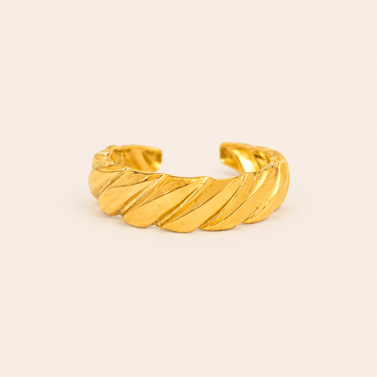 Golden Ginkgo Flow