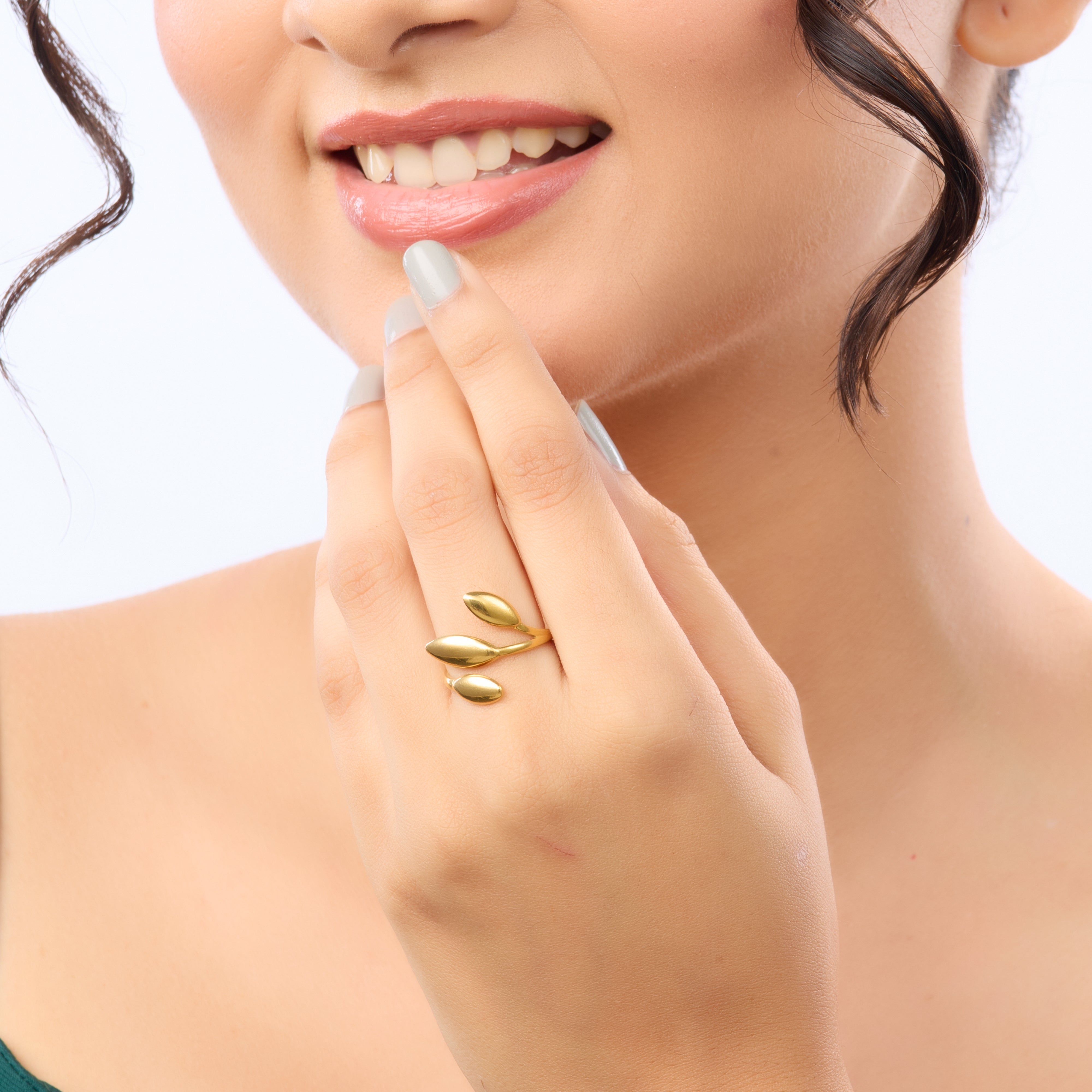 Leaf-Inspired Open Gold Ring