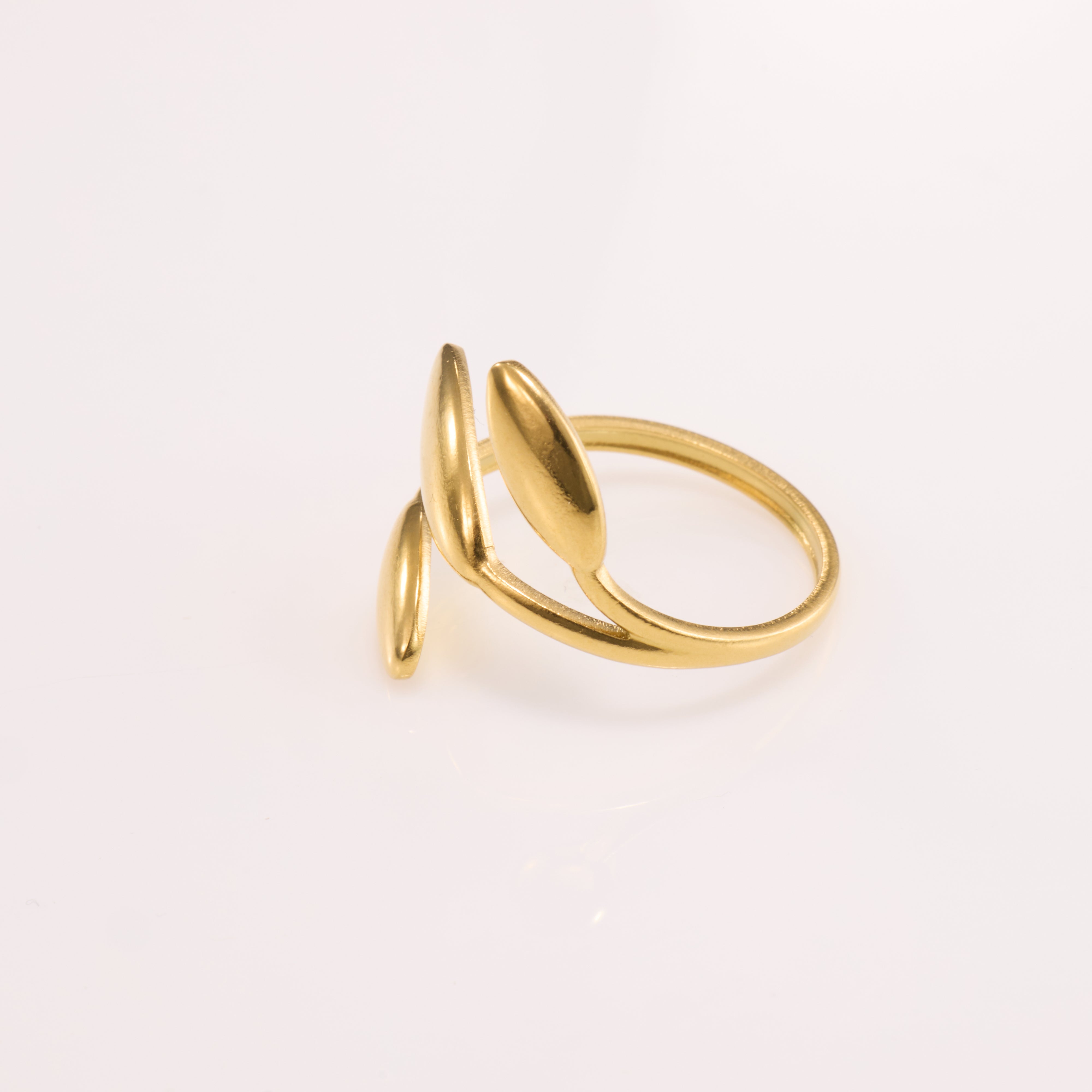 Leaf-Inspired Open Gold Ring
