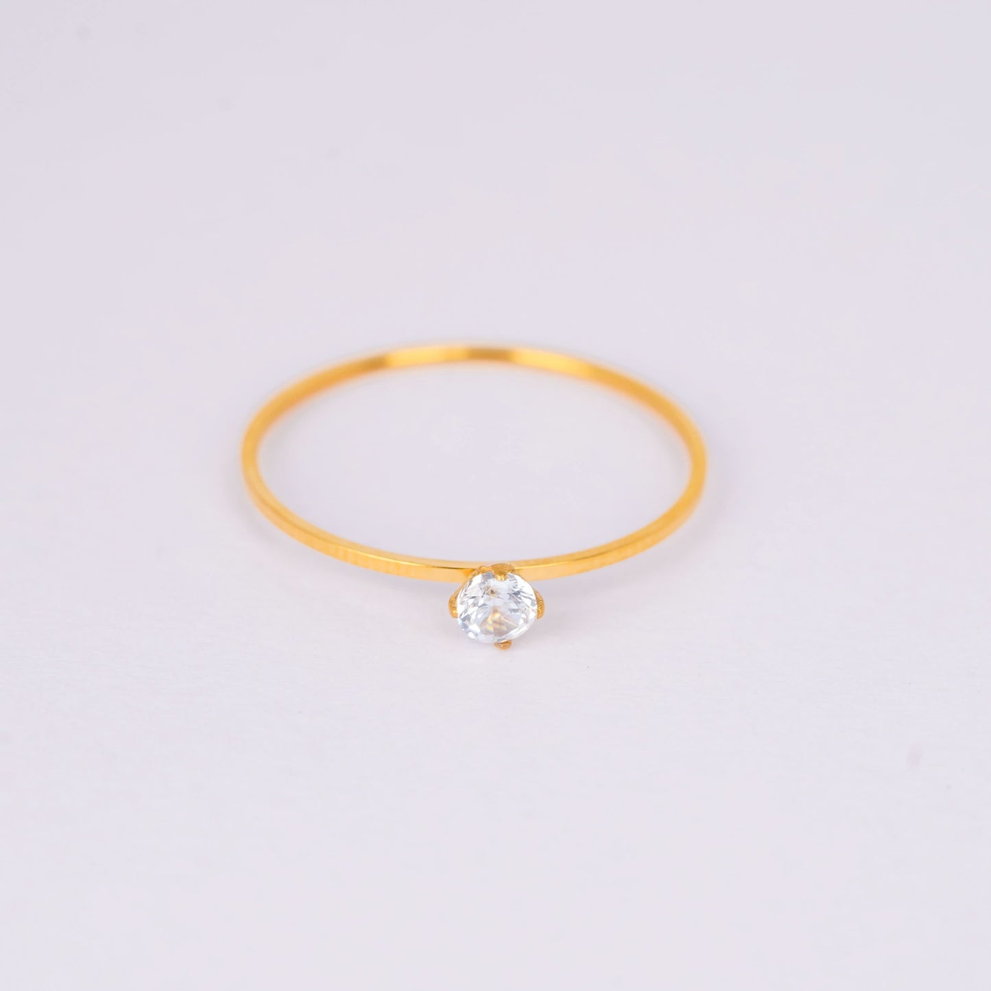 Classic Solitaire Gold Ring