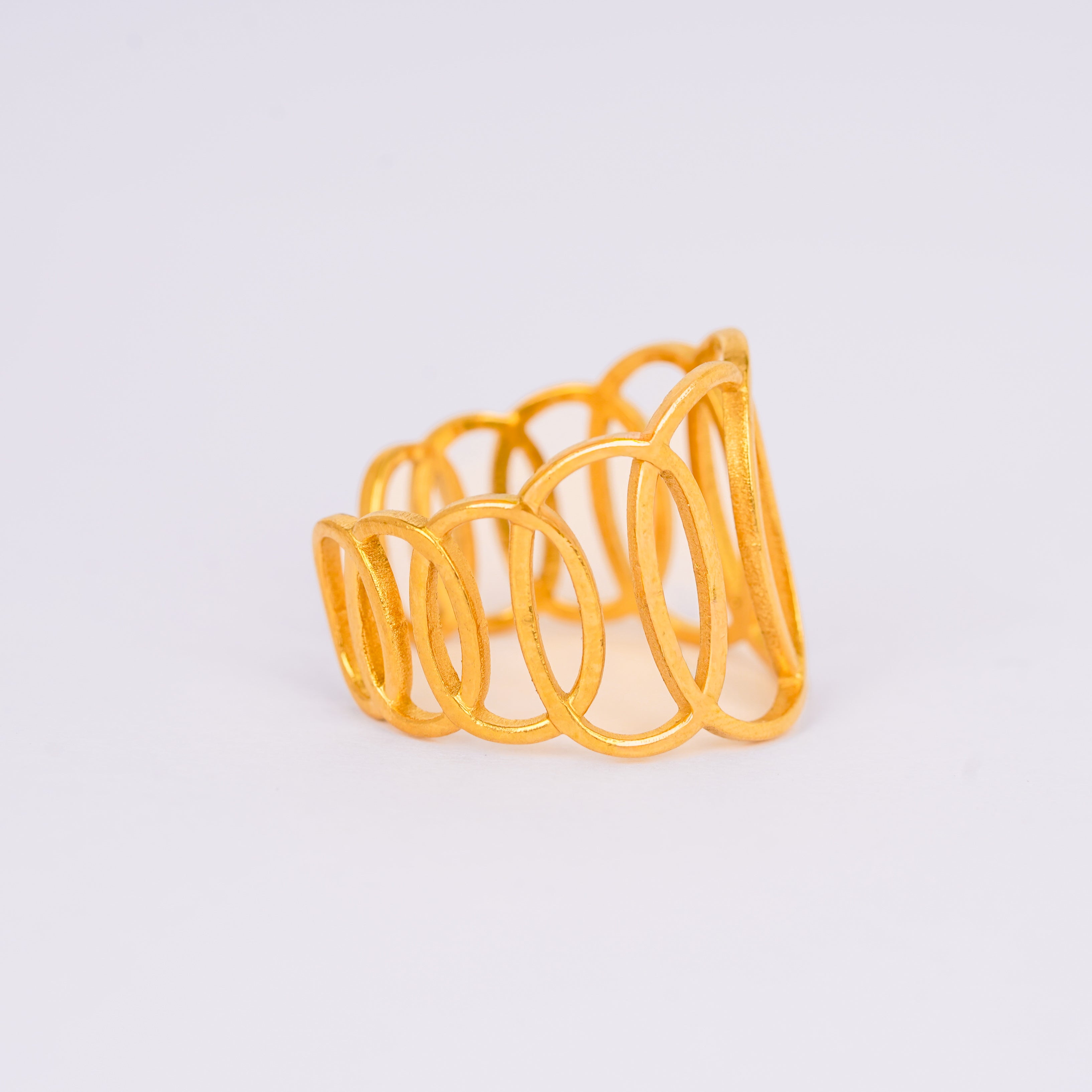 Wide Wing Orbital Ring