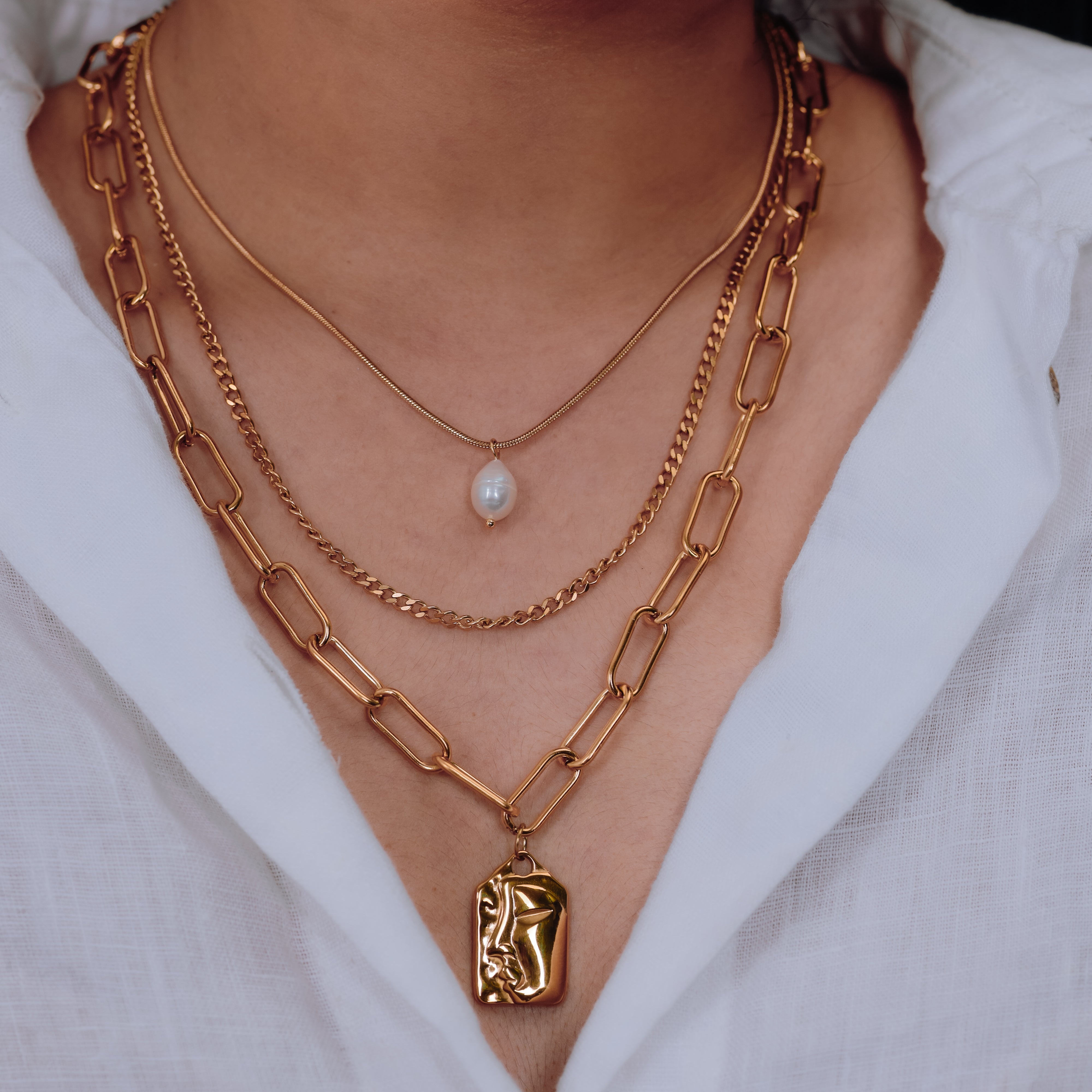 Imperial Charm Necklace Set