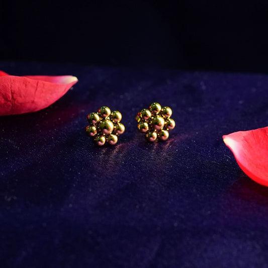 Beaded Floral Stud Earrings - gold plated beaded flower stud earrings for women - view 4