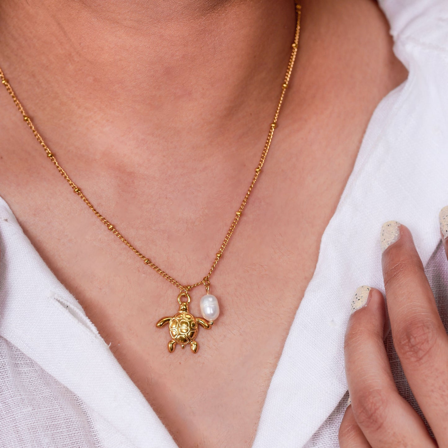 Celestia Gold Sea Turtle Pendant Necklace - gold sea turtle charm pendant necklace for women-4