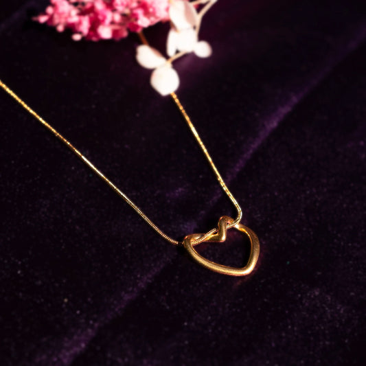 Chic Minimal Open Heart Pendant Necklace - minimal gold open heart outline pendant necklace for women-6