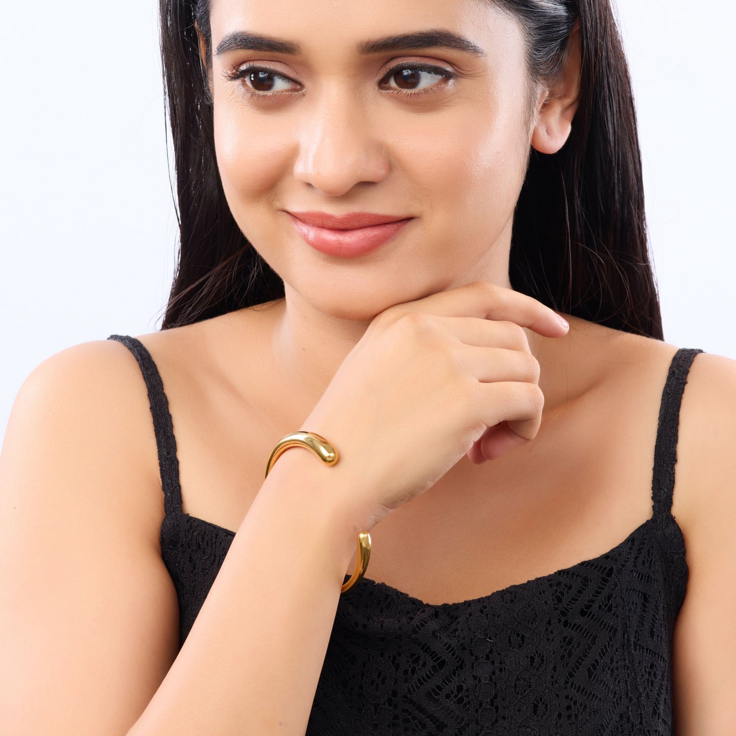 Circle luxe minimal open cuff gold bangle with smooth rounded ends and polished finish-7